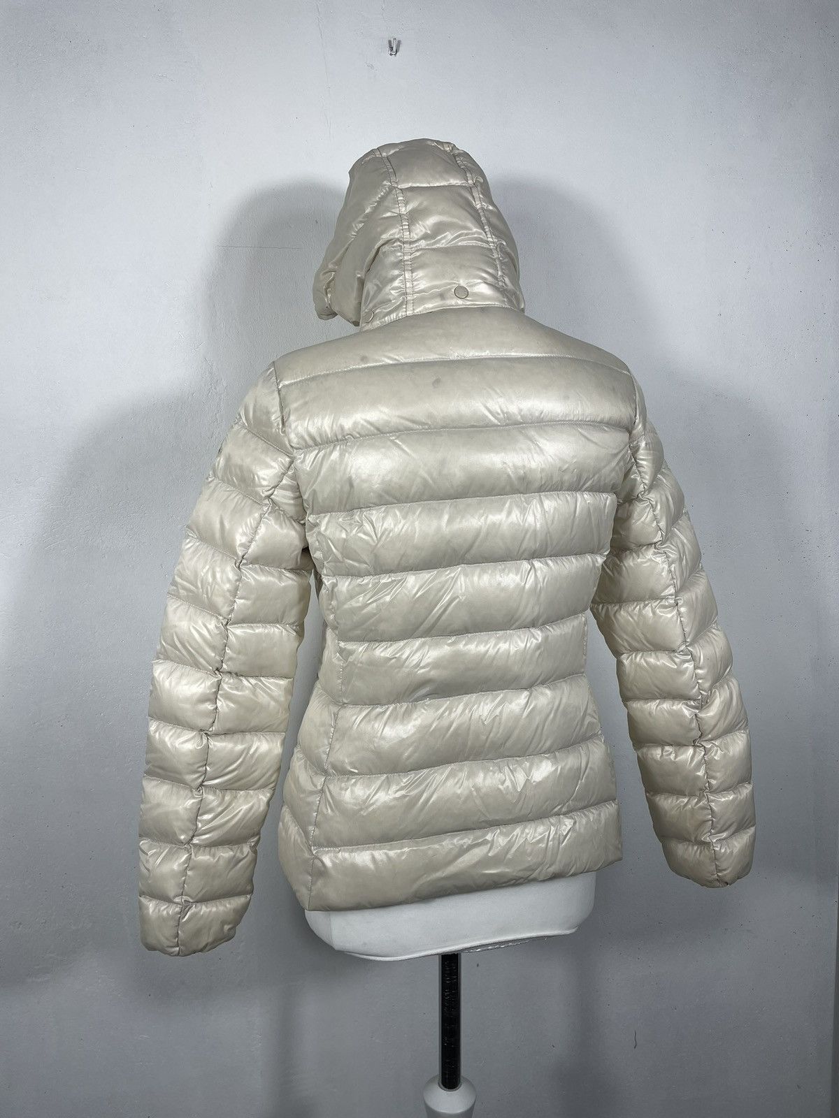 Designer × Moncler Moncler Beige Puffer Hood Down Jakcet Coat Luxury Designer Size S / US 4 / IT 40 - 7 Thumbnail