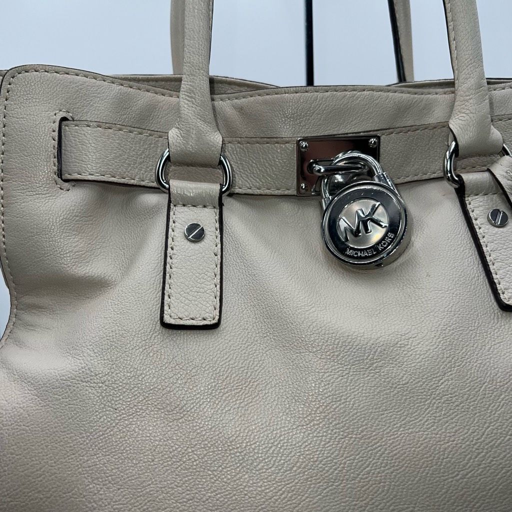Michael Kors Michael Kors Hamilton Bag In Clay with Silver Hardware Lock Size ONE SIZE - 3 Thumbnail