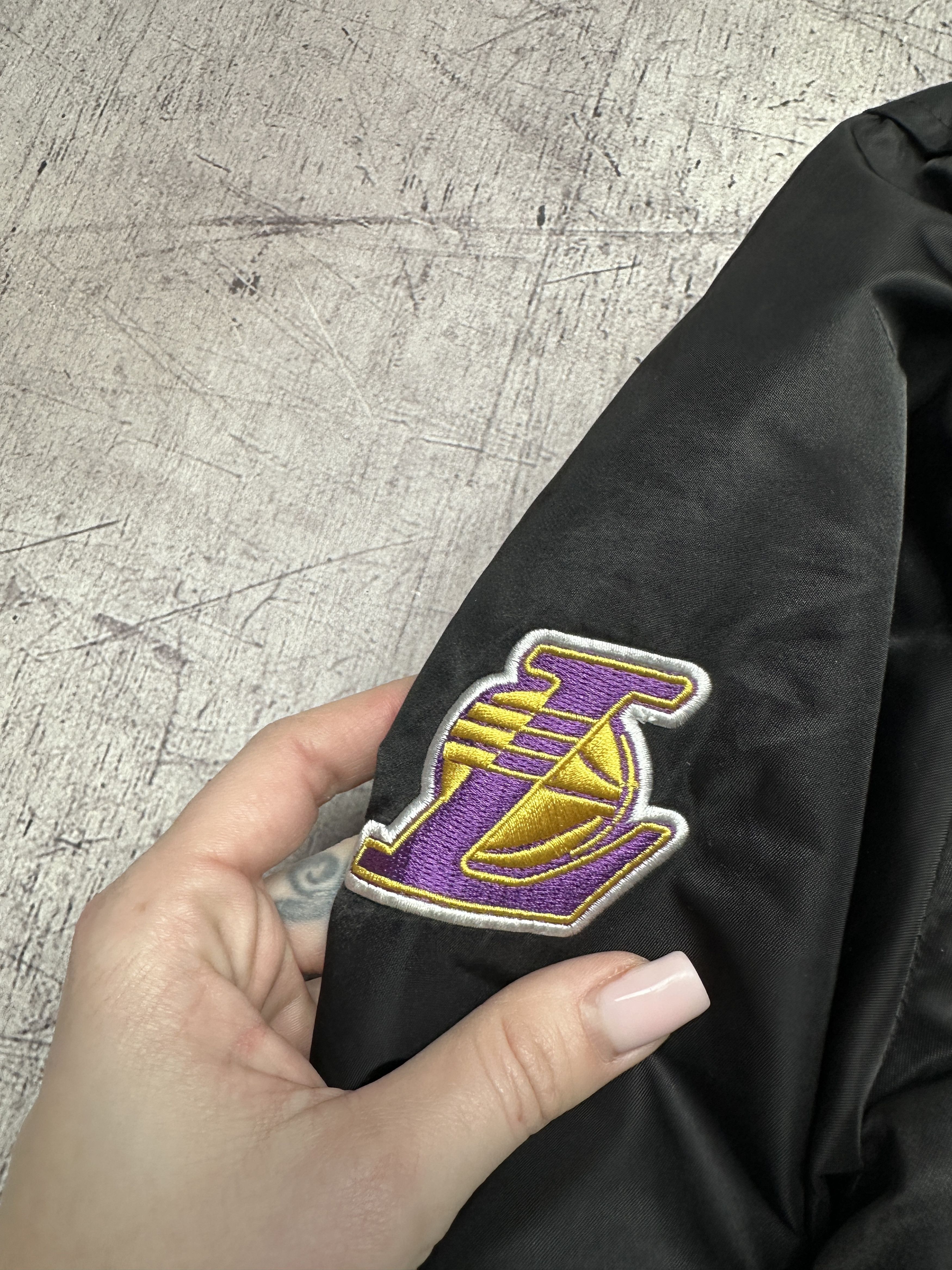 NBA LA Lakers NBA Mens Bomber Jacket Size US S / EU 44-46 / 1 - 7 Thumbnail