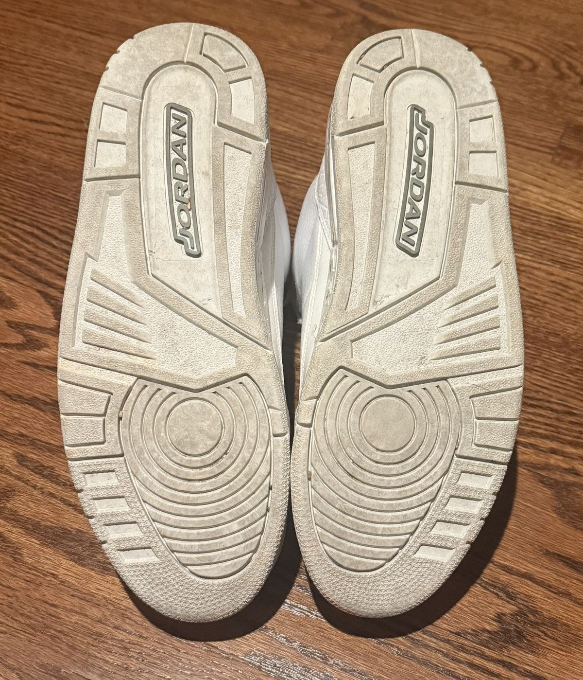 Jordan Brand 2007 OG Jordan 3 Retro Pure Money Size 12 (Read Desc.) ⚪️ Size US 12 / EU 45 - 5 Thumbnail