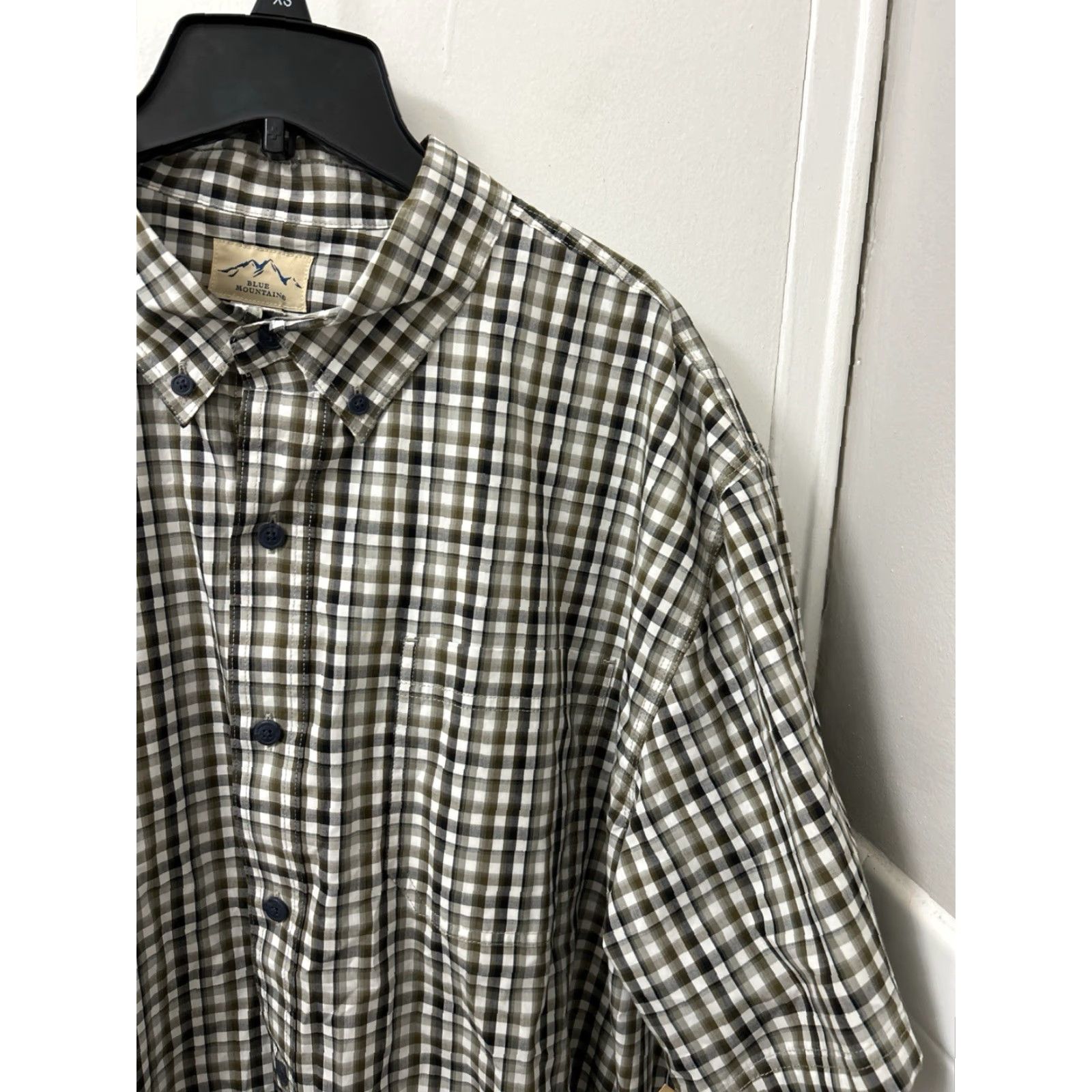 The Mountain Blue Mountain Shirt Mens 2XL Green Oxford Plaid Poplin Button Down Short Sleeve Shirt Size US XXL / EU 58 / 5 - 7 Thumbnail