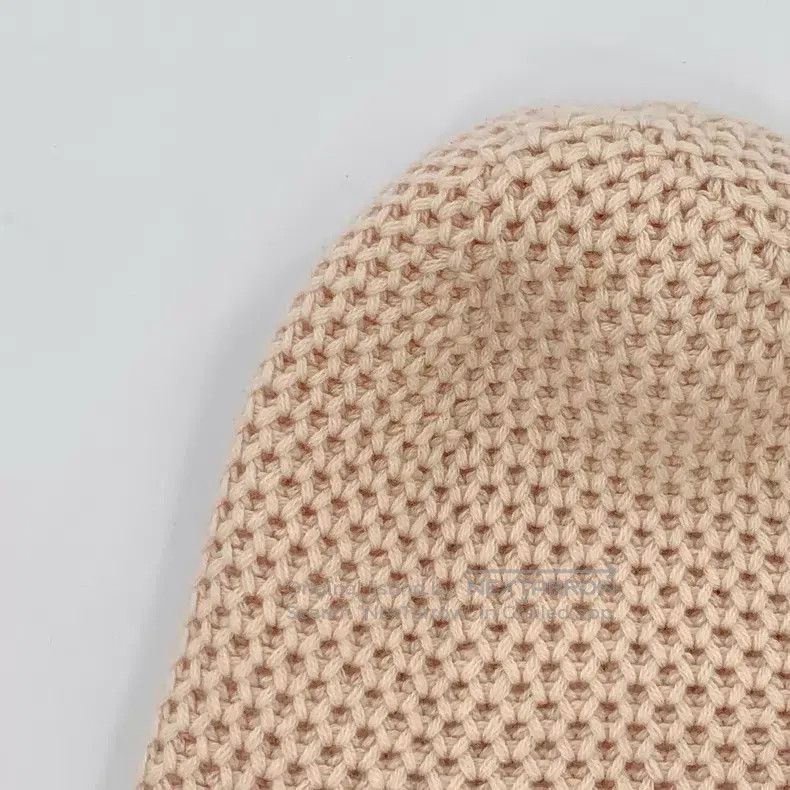 Loro Piana Loro Piana Beige cashmere knitted beanie, head circumferen Size ONE SIZE - 4 Thumbnail