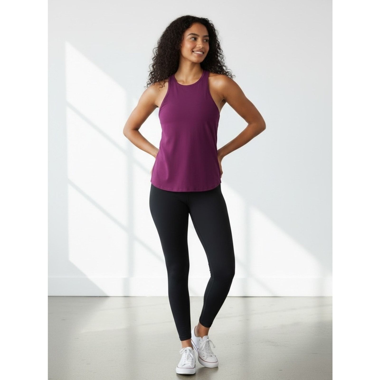 Lululemon Lululemon tank top size 8 Size M / US 6-8 / IT 42-44 - 2 Thumbnail