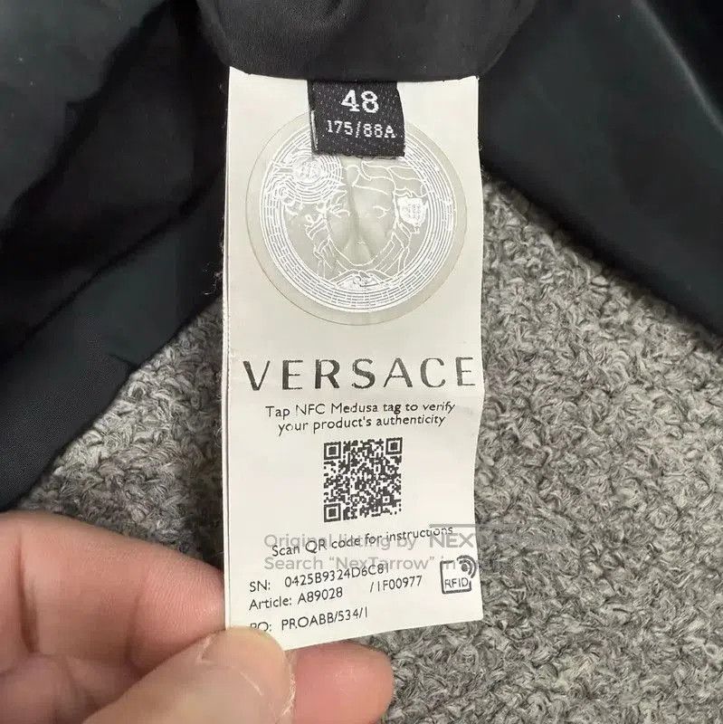 Versace Versace Black Men's Windbreaker Jacket with Colorful Detail Size US M / EU 48-50 / 2 - 4 Thumbnail