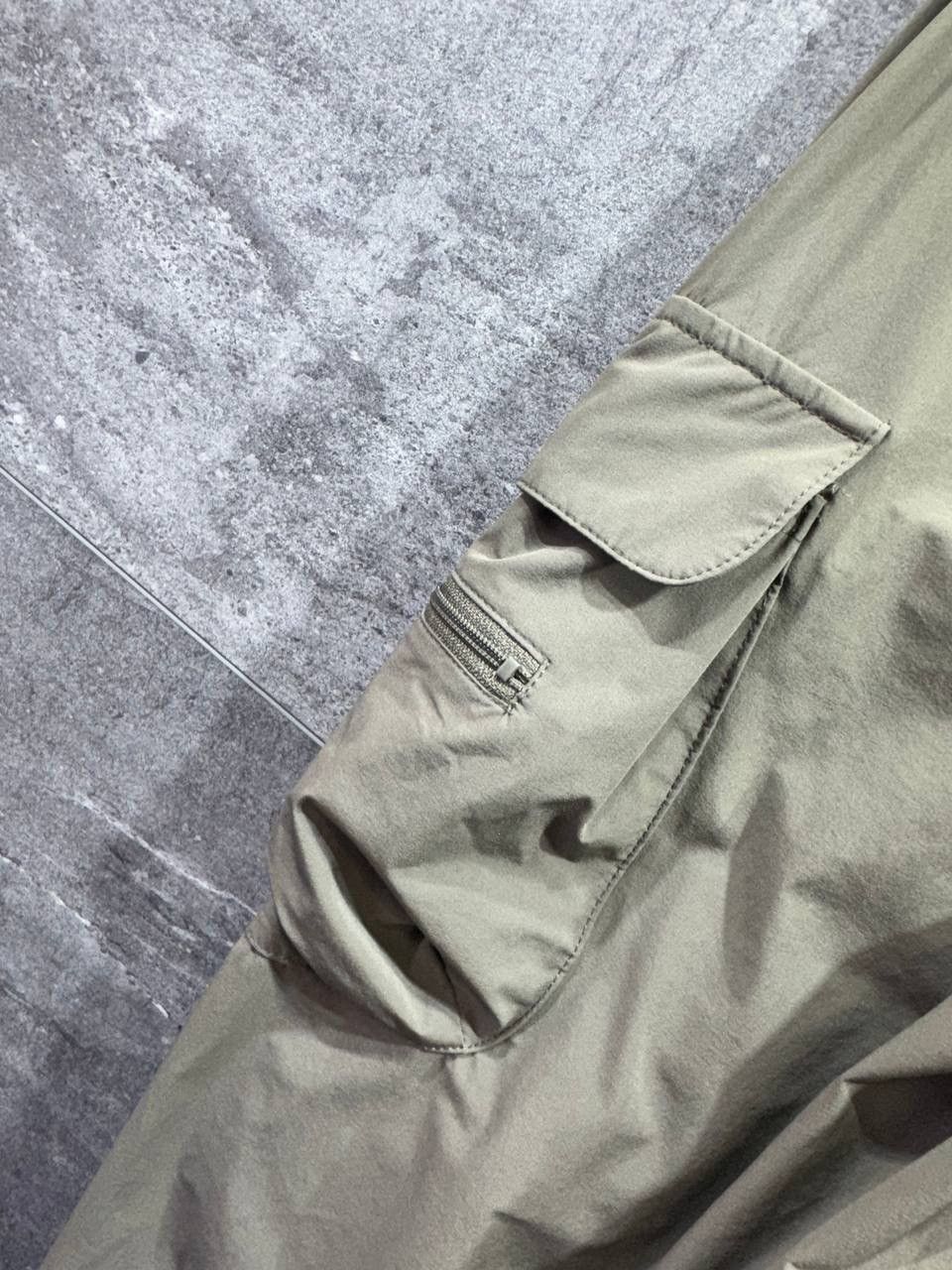Represent Clo. Represent 247 Nylon Cargo Zip Pocket Pants Men’s Size US 28 / EU 44 - 10 Thumbnail