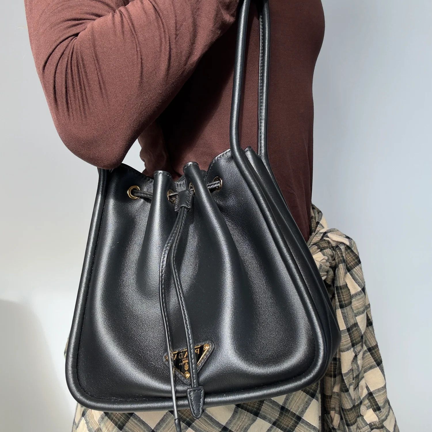 Prada o1B3y1r0426 Size: OS / Mini Bucket Bag in Black Size ONE SIZE - 3 Thumbnail