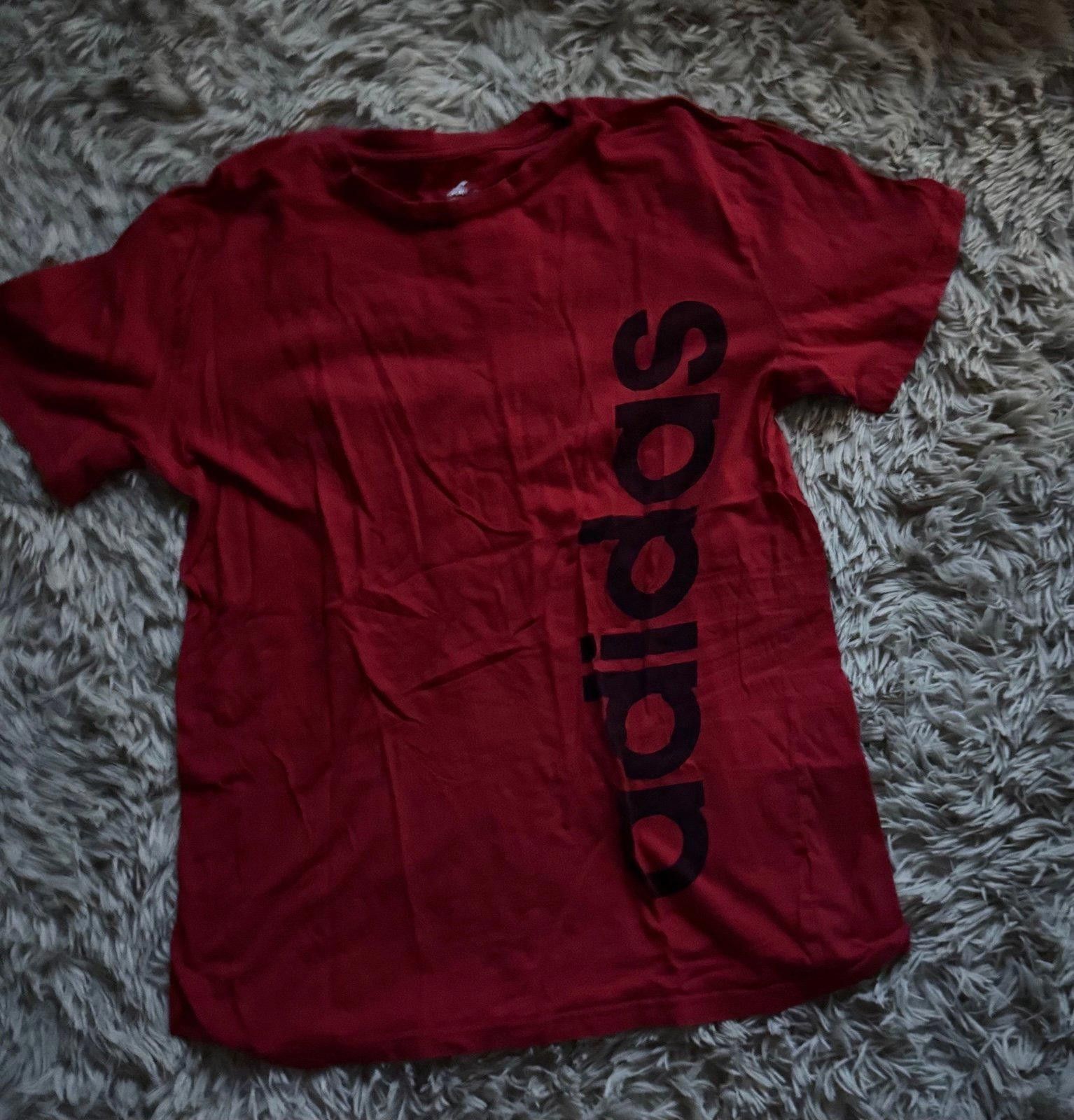 Adidas Boy’s Red Adidas T-Shirt XL Size US XL / EU 56 / 4 - 1 Thumbnail