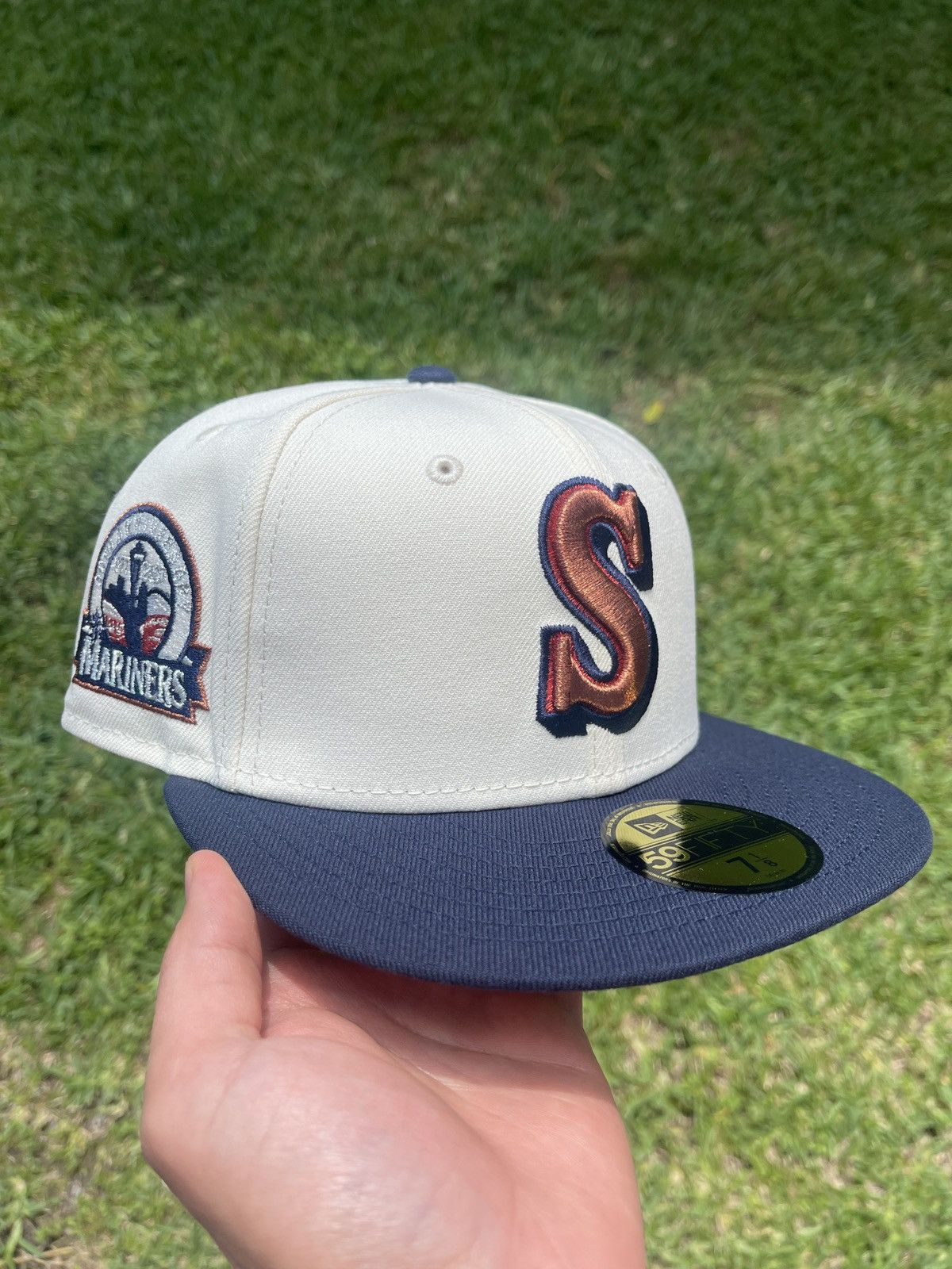 Hat Club × New Era 7 1/8 Seattle Mariners White Dome Fitted Size ONE SIZE - 1 Thumbnail