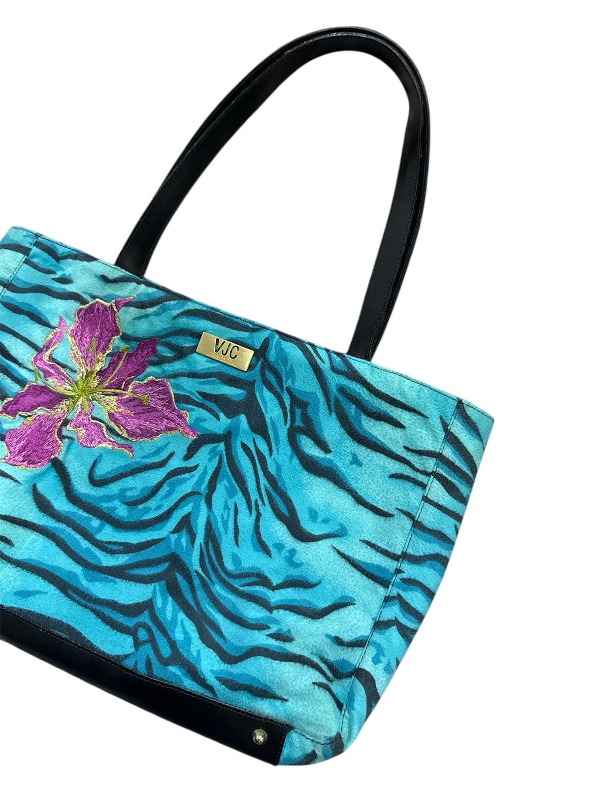 Versace Versace Jeans Couture faux fur handbag blue zebra stripe Size ONE SIZE - 2 Thumbnail