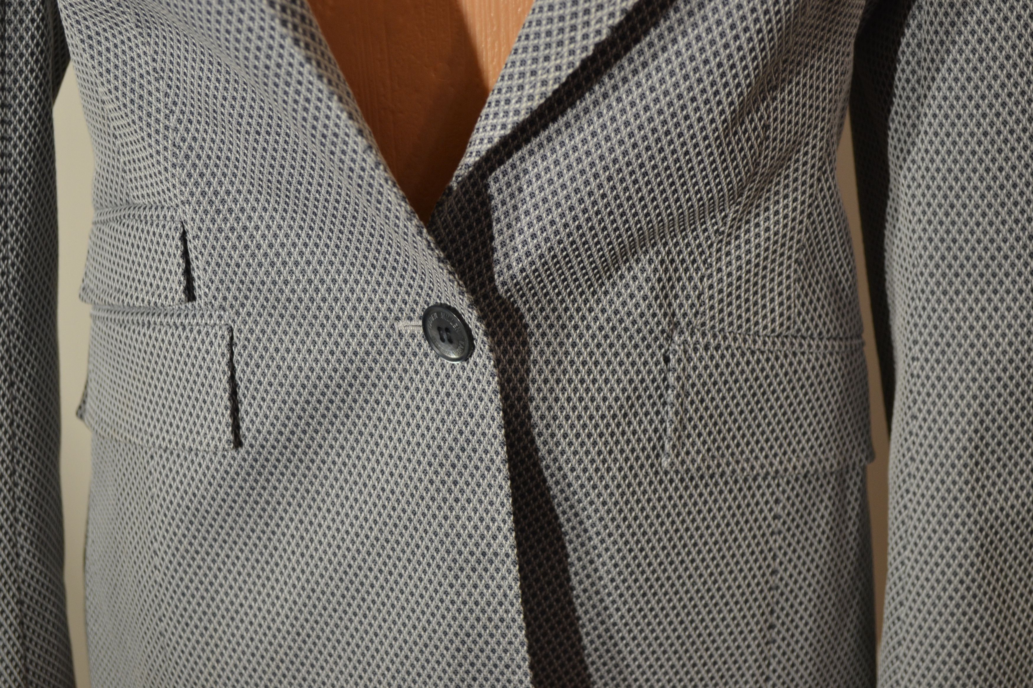 Karen Millen Karen Millen Tailored Blazer | Geometric Pattern Grey Jacket Size S / US 4 / IT 40 - 6 Thumbnail