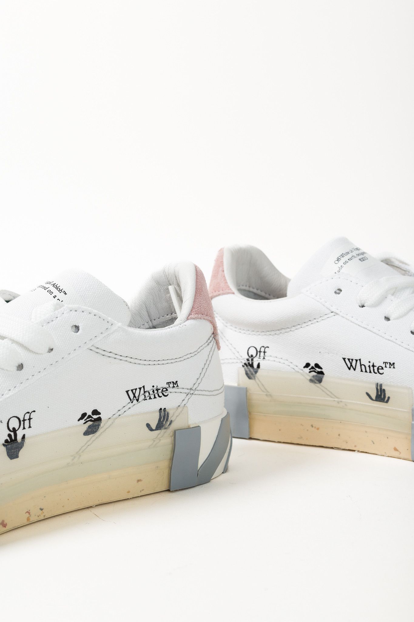 Off-White OFF-WHITE Low Vulcanized Canvas Low-Top Sneakers Size US 8.5 / IT 38.5 - 13 Thumbnail