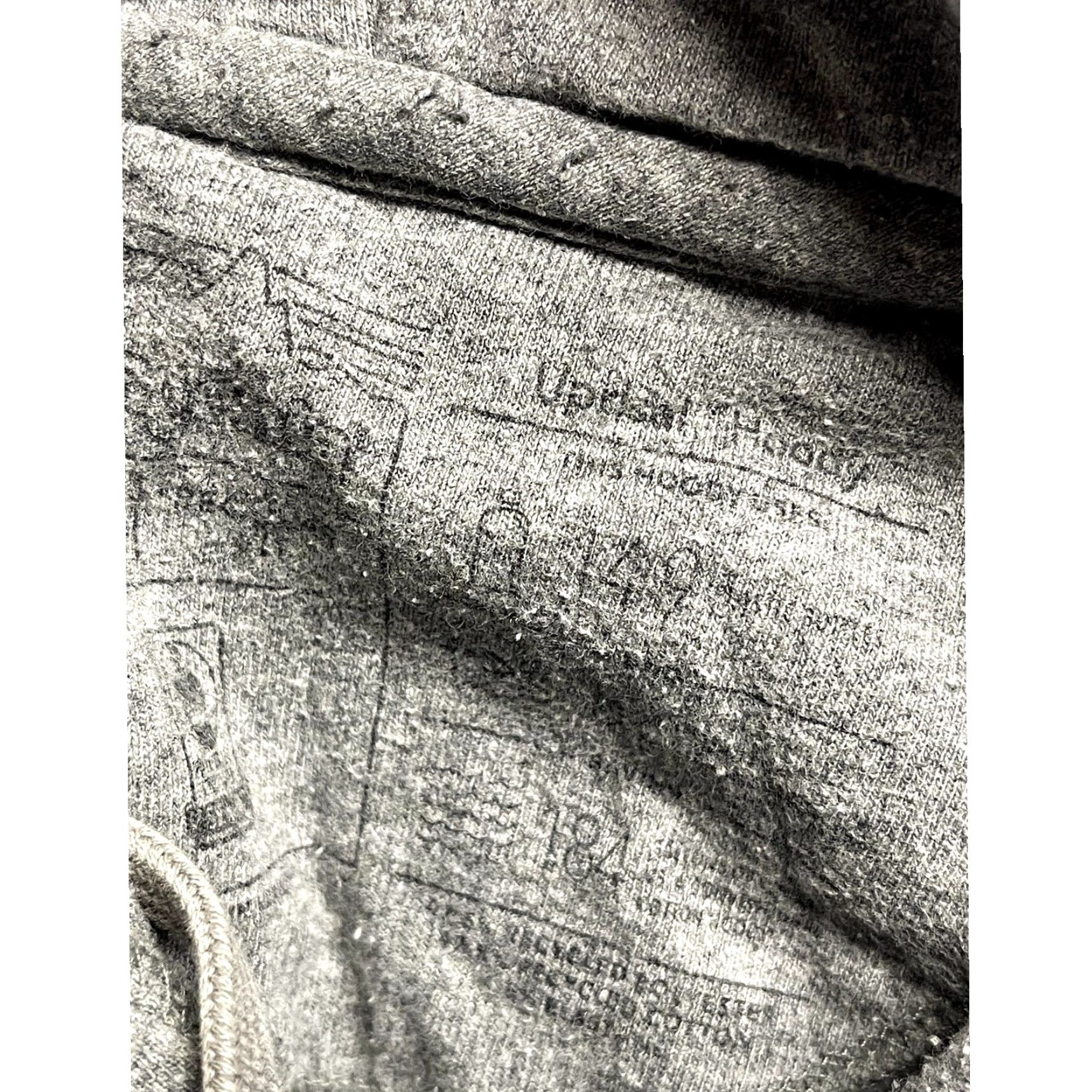 Patagonia Patagonia Hoodie Mens Gray Uprisal Hoody Sweatshirt Regular Fit P-6 Logo Size M Hoodie Mens Gray P-6 Logo 90s Event Theme Size US L / EU 52-54 / 3 - 7 Thumbnail