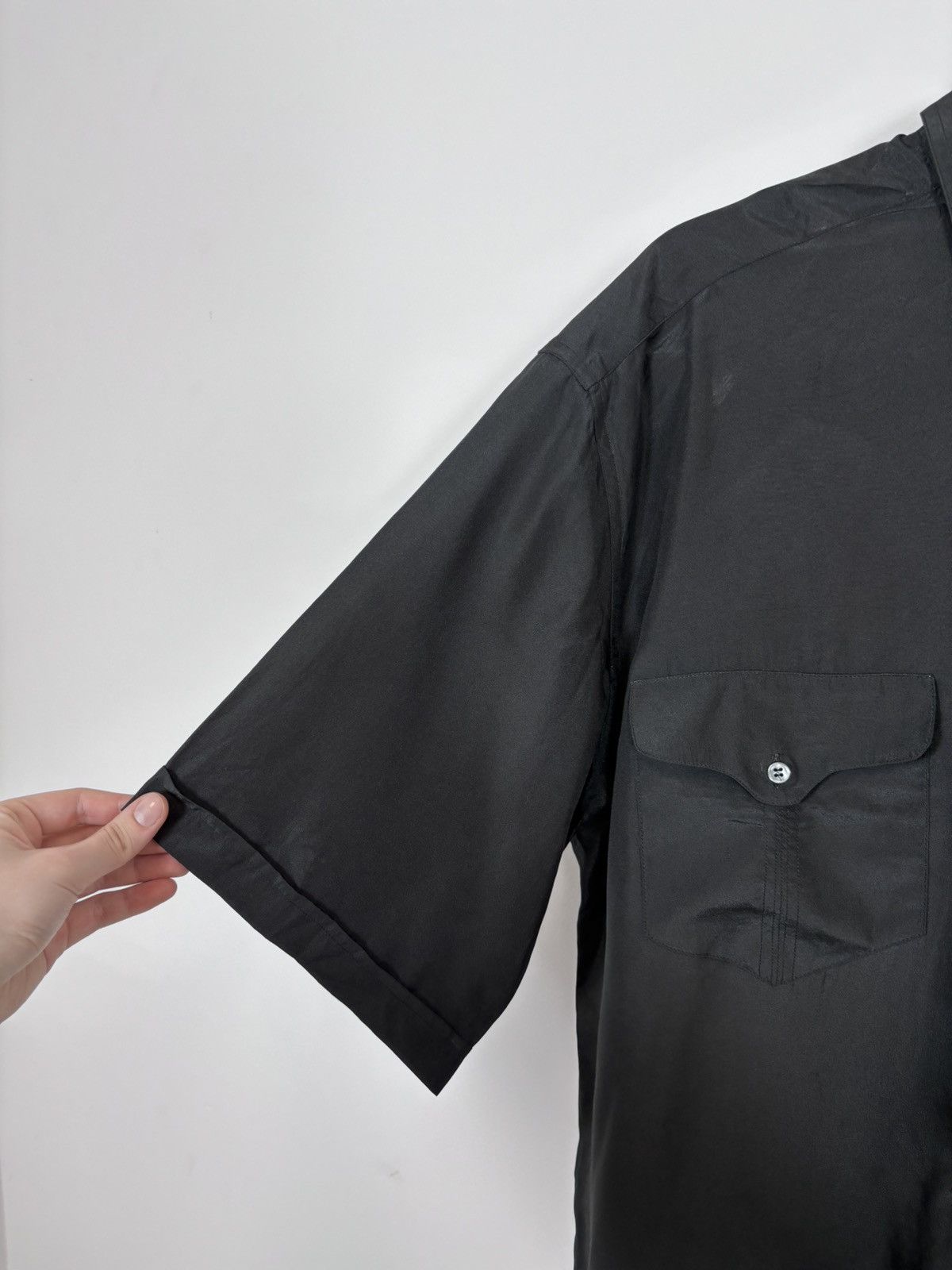 Pierre Balmain Vintage Pierre Balmain Men’s Black Short Sleeve Shirt Size US XL / EU 56 / 4 - 12 Thumbnail