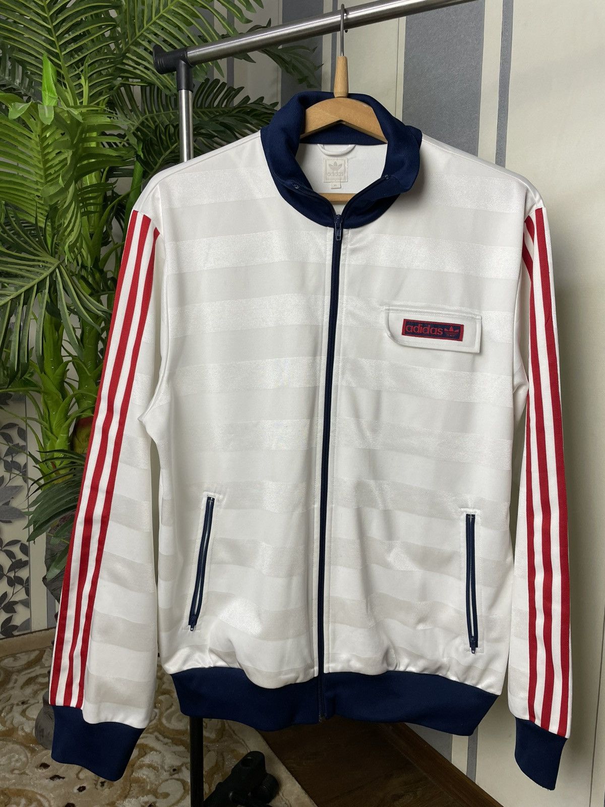 Adidas Vintage Adidas Track Light Jacket y2k Size XL Size US XL / EU 56 / 4 - 1 Thumbnail