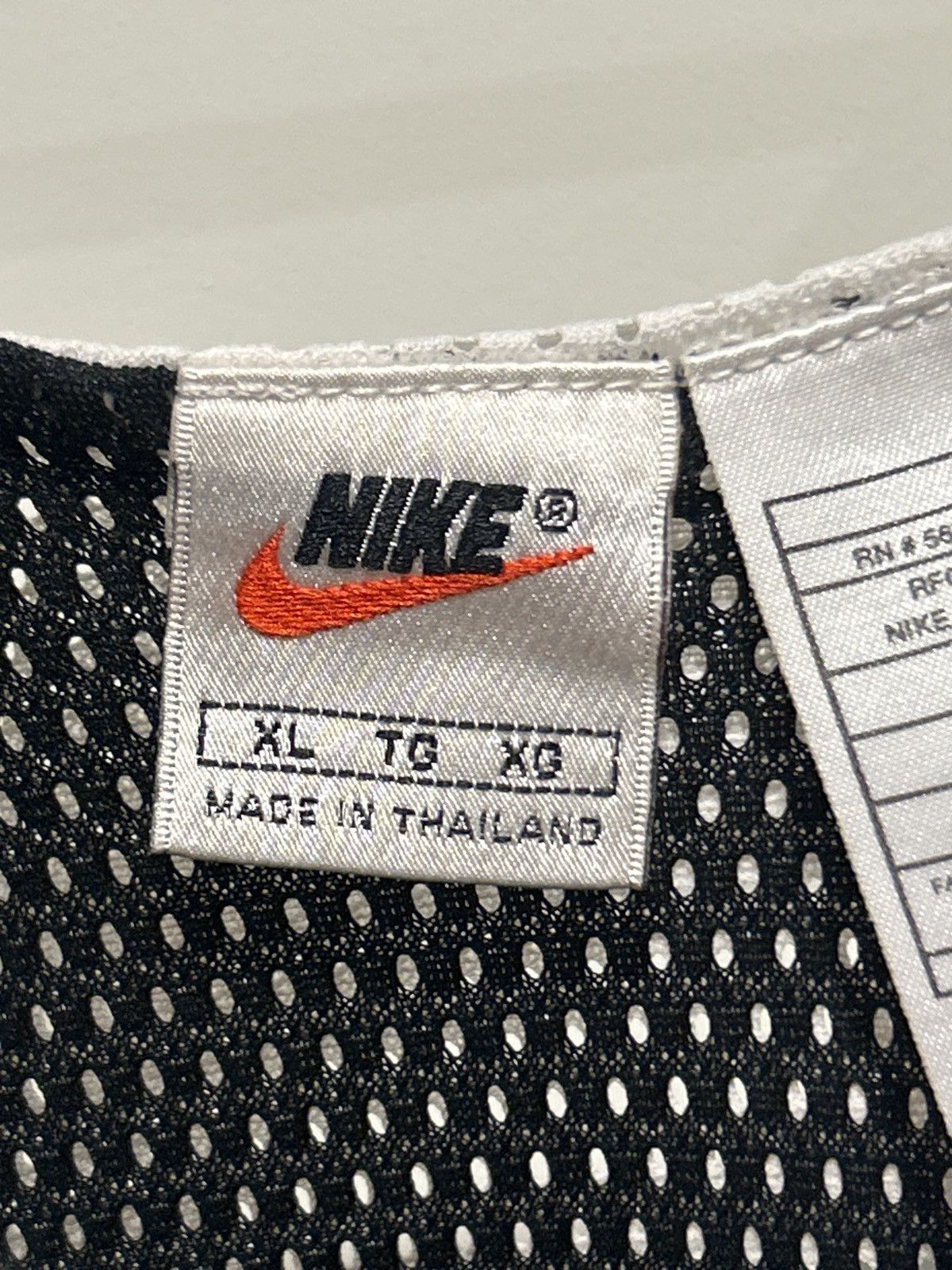 Nike nike vintage reversible jersey Size US XL / EU 56 / 4 - 3 Thumbnail