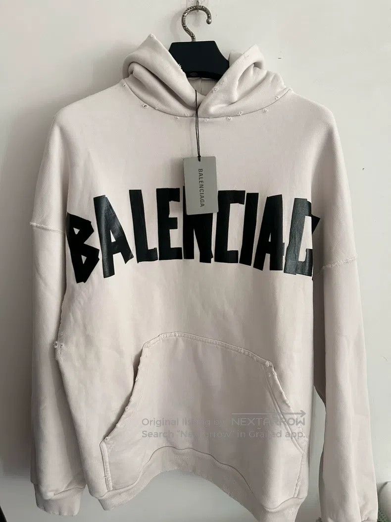 Balenciaga Balenciaga Beige hooded sweater Size US M / EU 48-50 / 2 - 1 Thumbnail