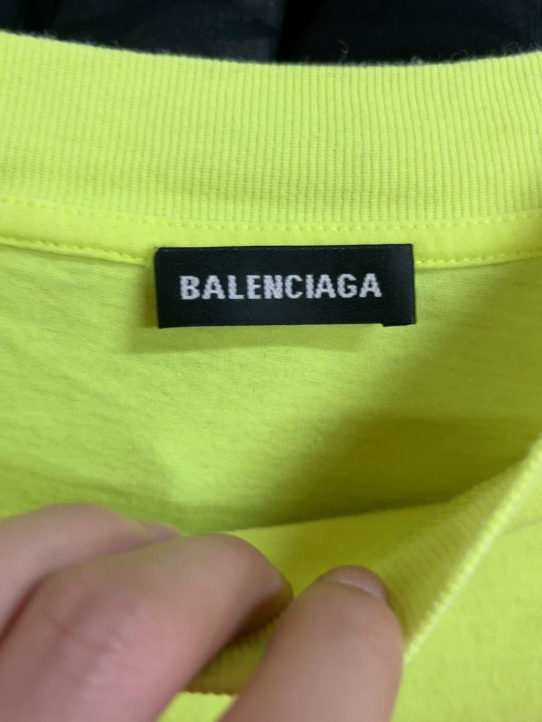 Balenciaga Balenciaga Charity Short Sleeves Size US XS / EU 42 / 0 - 2 Thumbnail