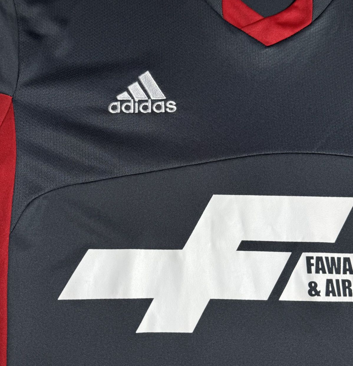 Adidas Nottingham Forest 2013 2014 Away Shirt Soccer Jersey Adidas Size US XL / EU 56 / 4 - 5 Thumbnail