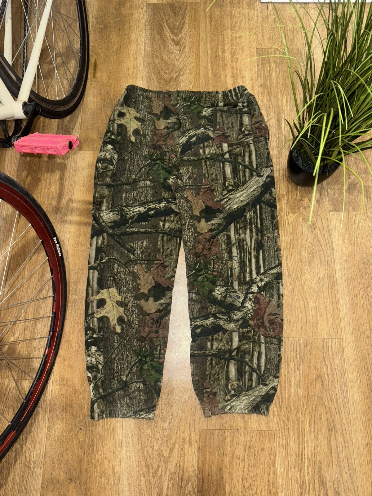 Vintage VINTAGE REALTREE CAMOUFLAGE SWEATPANTS Size US 30 / EU 46 - 8 Thumbnail