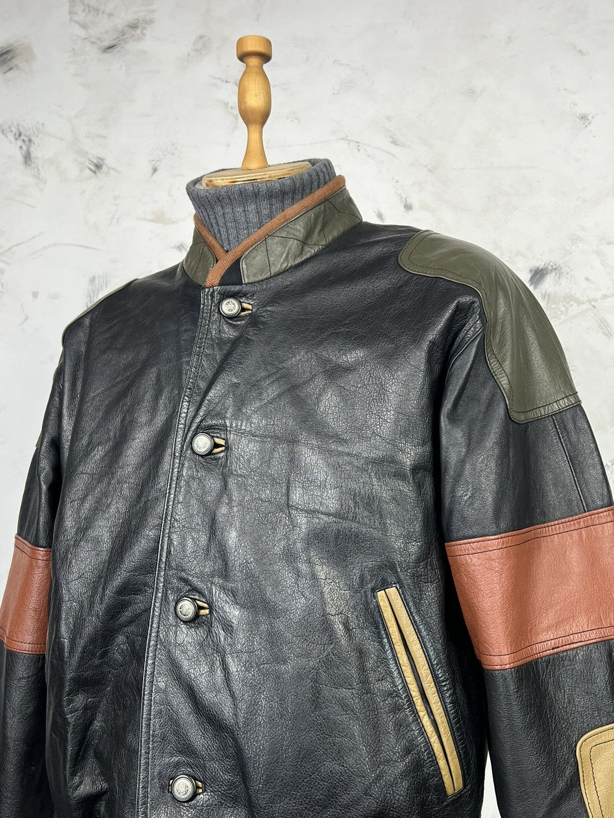 Vintage Vintage Duncan Row Leather Bomber Jacket Size L Size US L / EU 52-54 / 3 - 2 Thumbnail