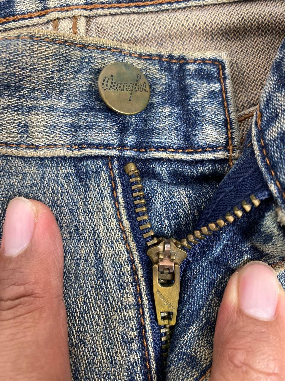 Wrangler vintage wrangler rusty distressed denim nice design Size US 32 / EU 48 - 14 Thumbnail