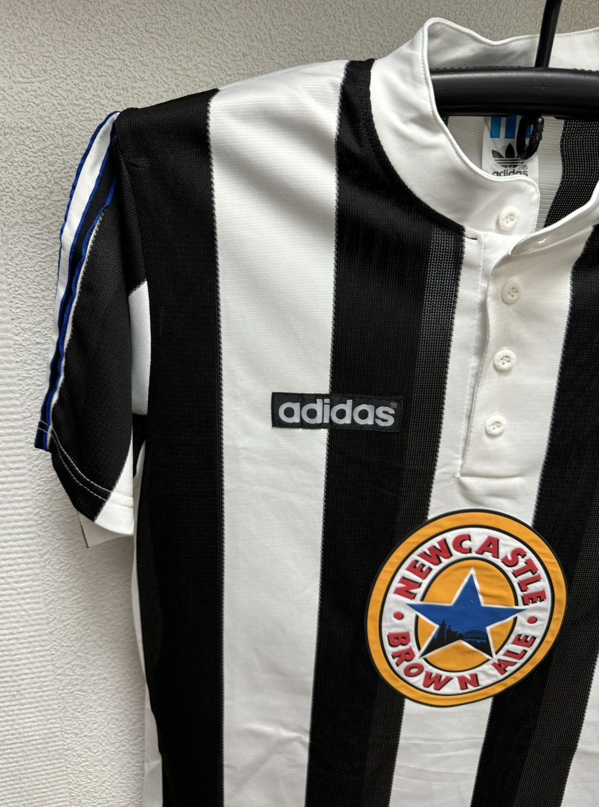 Vintage Newcastle adidas vintage soccer jersey 1995/96 L sz Size US M / EU 48-50 / 2 - 2 Thumbnail