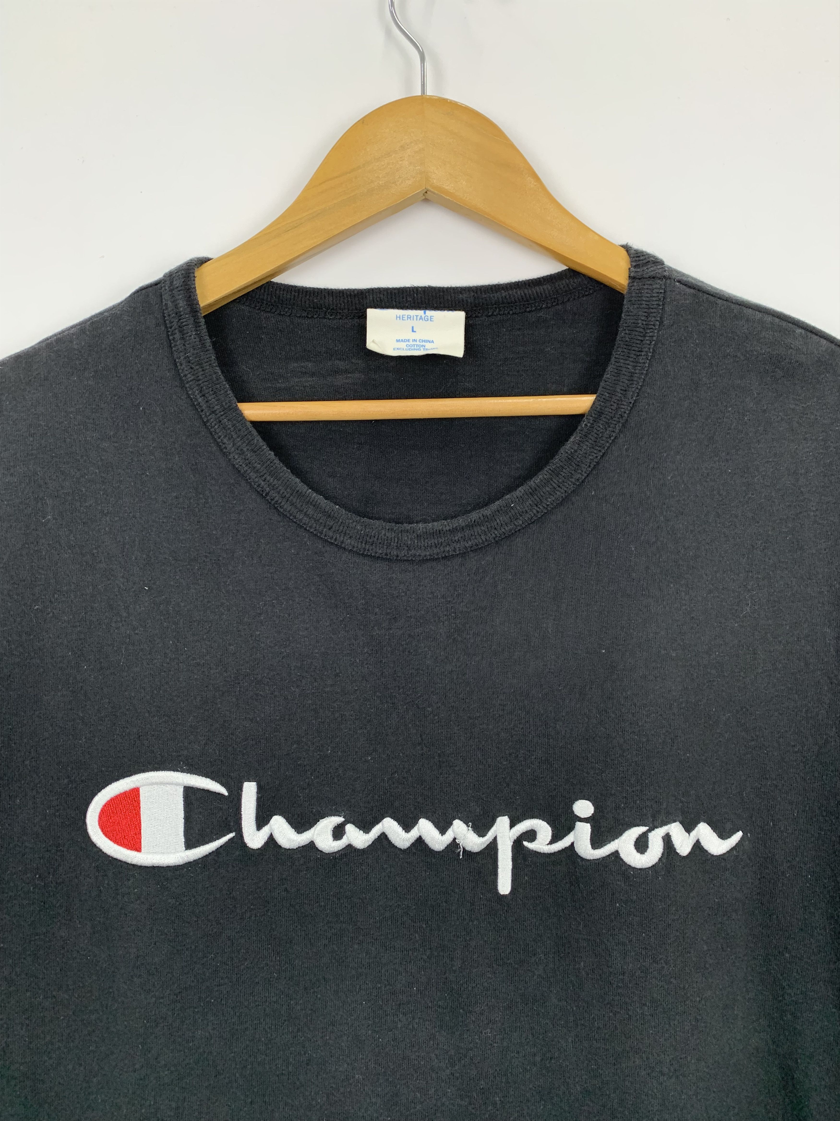 Champion Vintage Champion center Logo Spellout T Shirt TA0140 Size US L / EU 52-54 / 3 - 7 Thumbnail