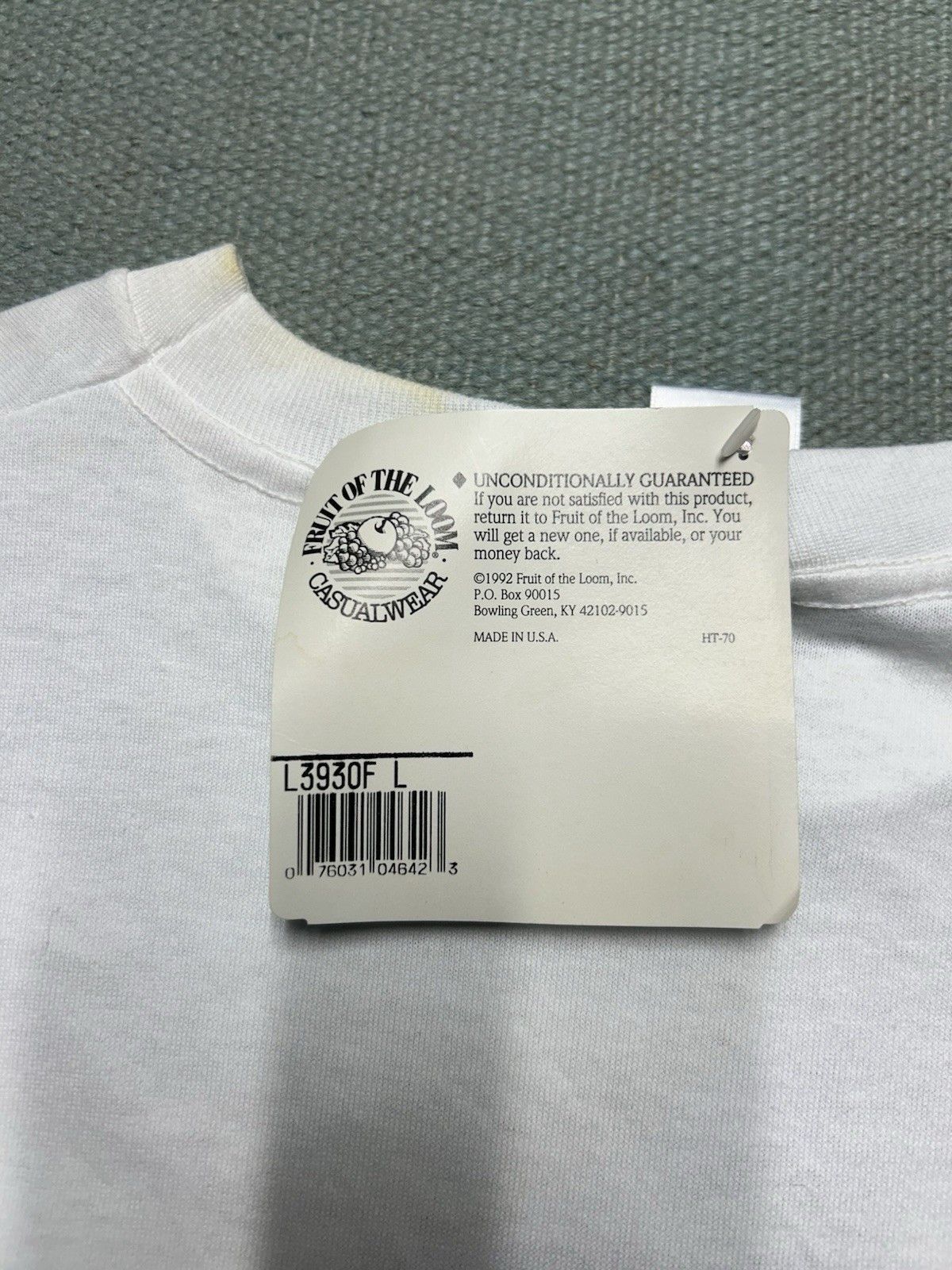 Vintage Vtg 90s blank white t shirt fruit the loom DEADSTOCK large Size L / US 10 / IT 46 - 14 Thumbnail