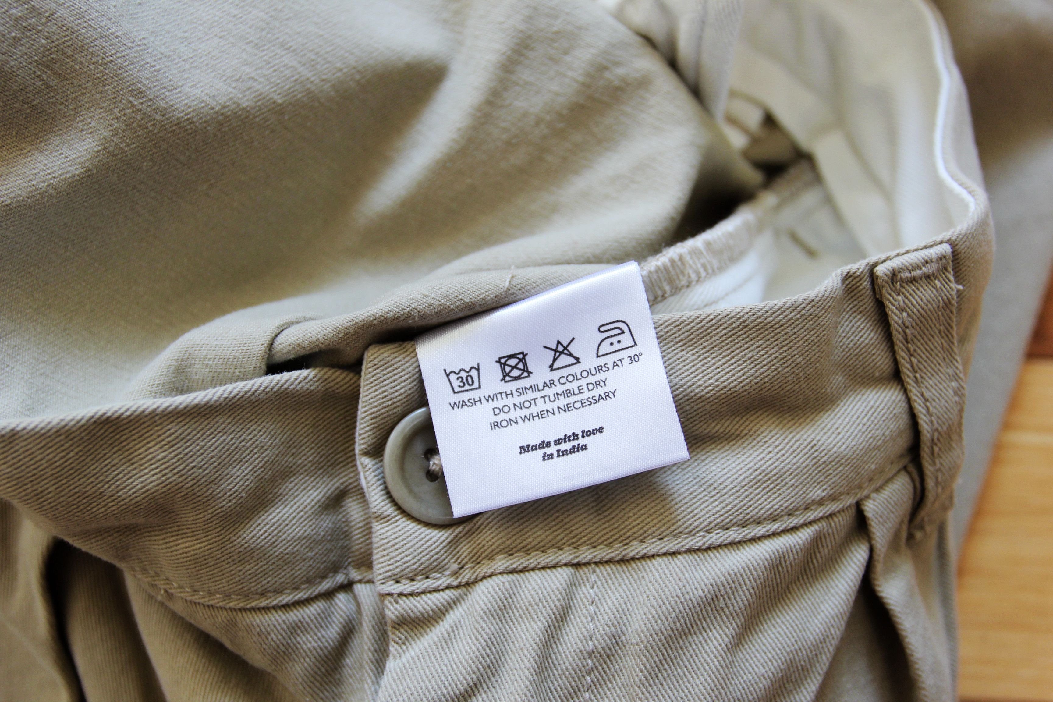 Service Works BNWT SS25 SERVICE WORKS PLEATED CHINO SHORTS BEIGE S Size US 30 / EU 46 - 11 Thumbnail