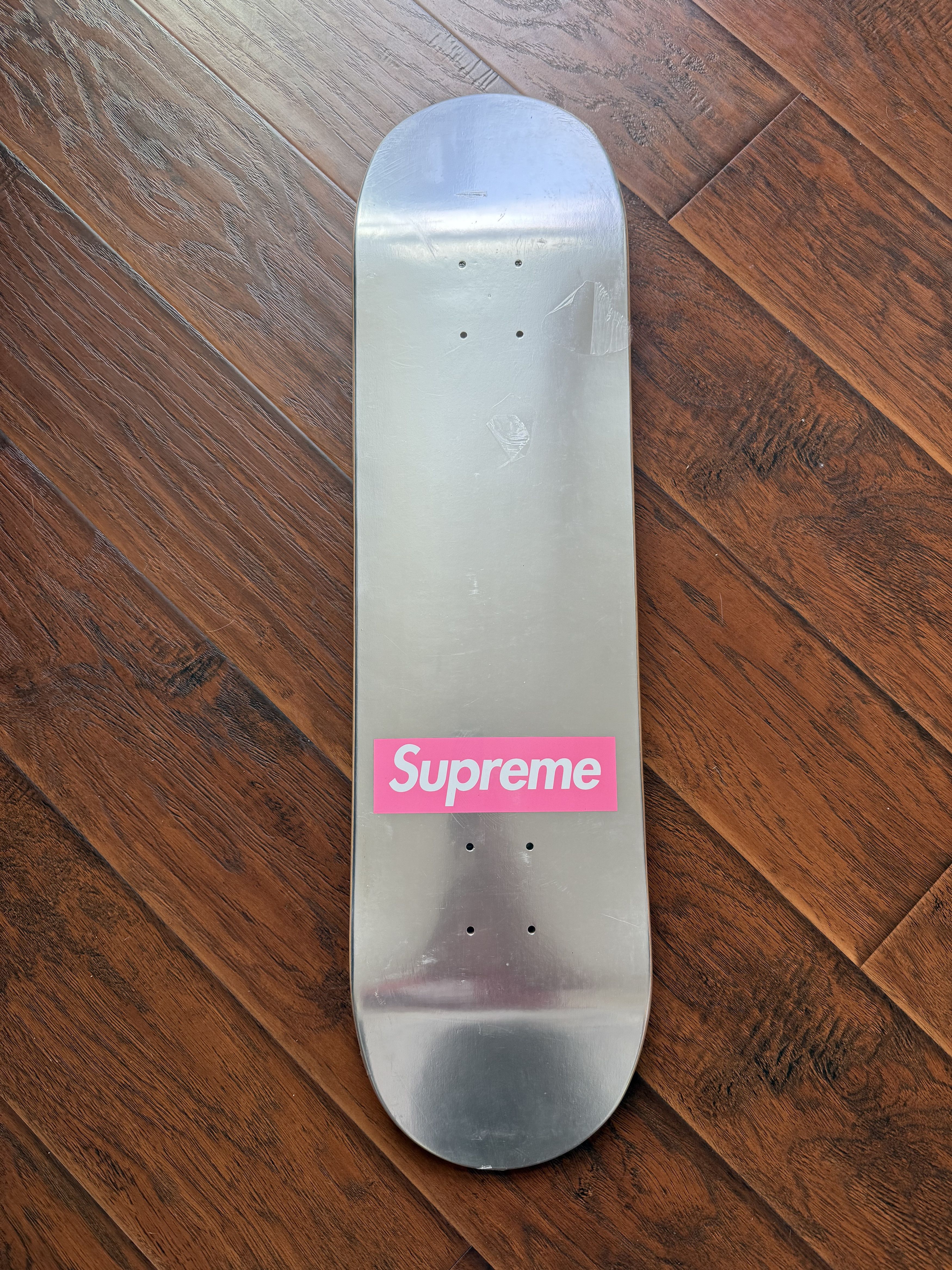 Supreme Supreme Anniversary Silver Foil Deck Skateboard Box Logo Size 32 - 1 Thumbnail