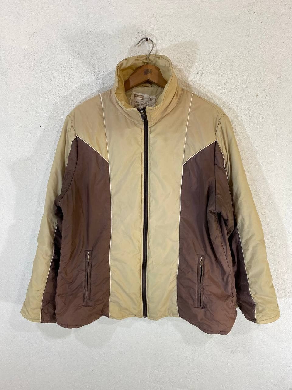 Original Montgomery vintage montgomery wards ski puffer jacket nice design Size US L / EU 52-54 / 3 - 1 Thumbnail