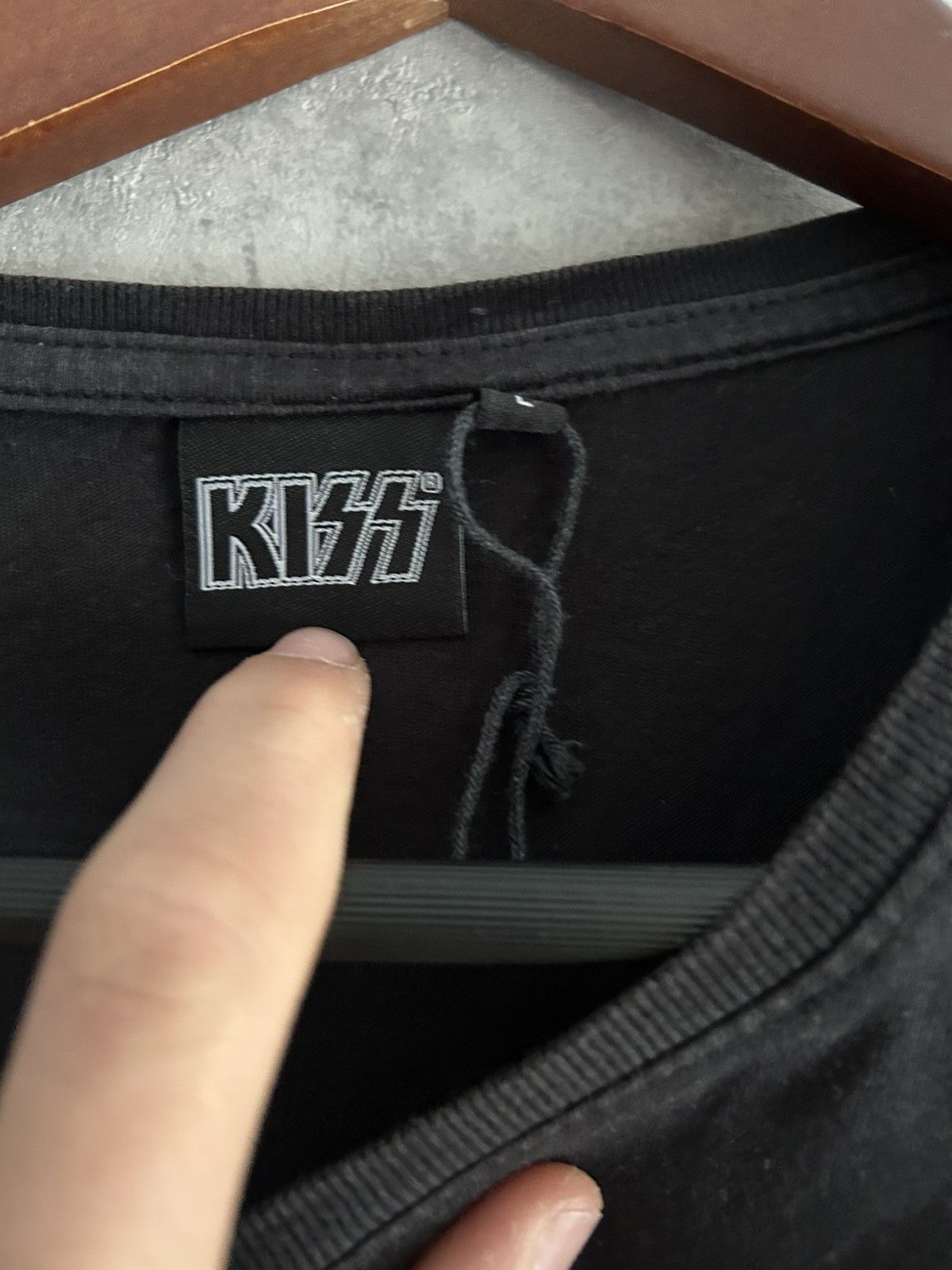 KISS Vintage merch t-shirt Size US L / EU 52-54 / 3 - 2 Thumbnail