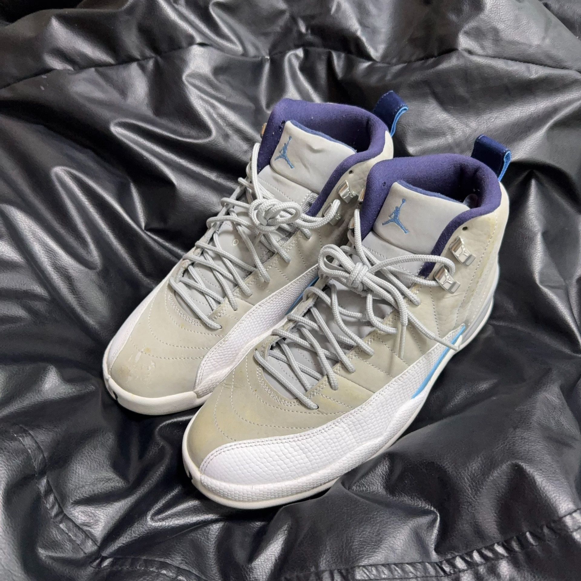 Nike Nike White Lowtop Sneakers 42 Men Size US 9 / EU 42 - 1 Thumbnail