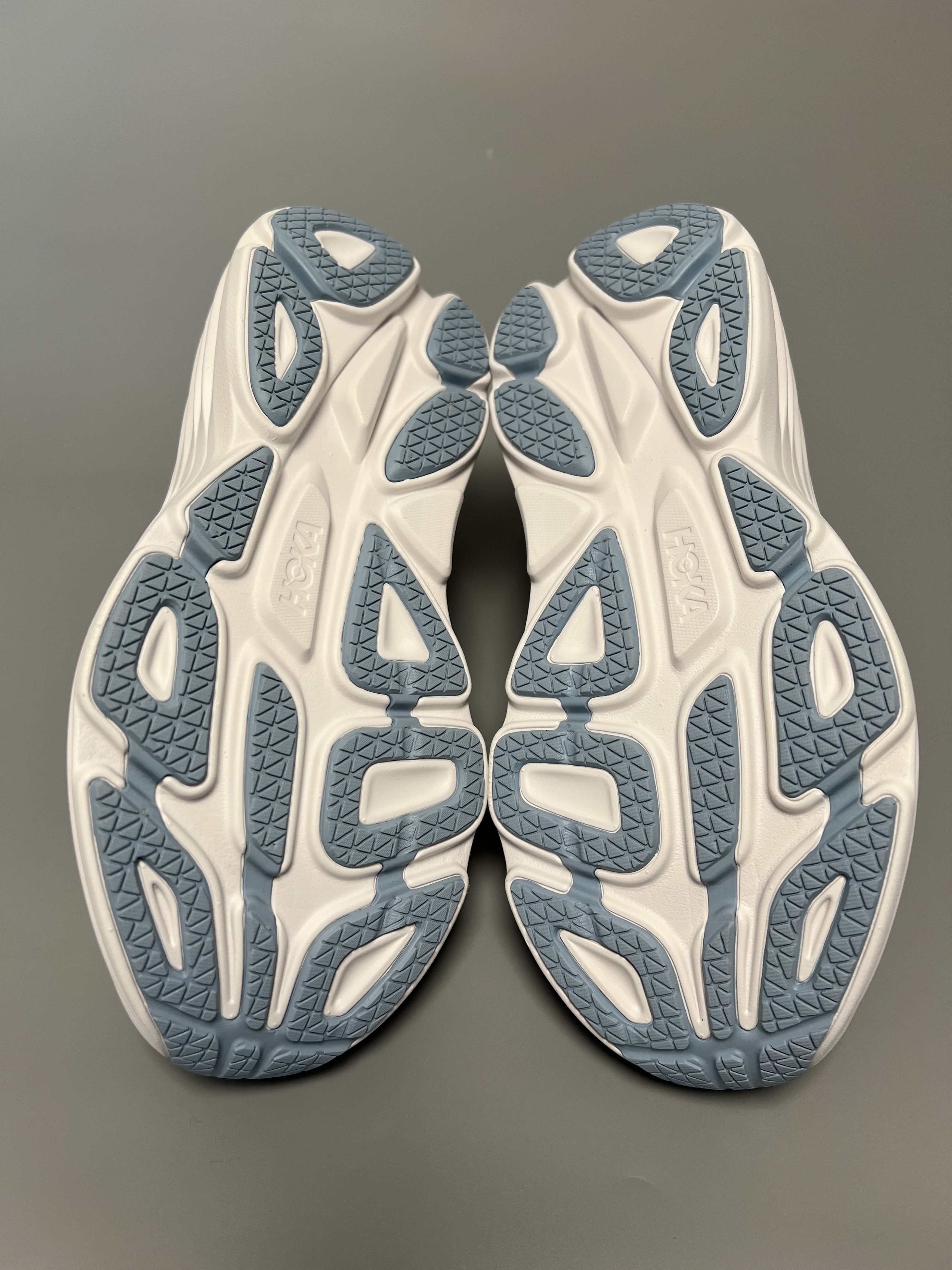 Hoka 8.5B Hoka One One Bondi 8 Running Shoes Walking Gym Size US 8.5 / IT 38.5 - 6 Thumbnail