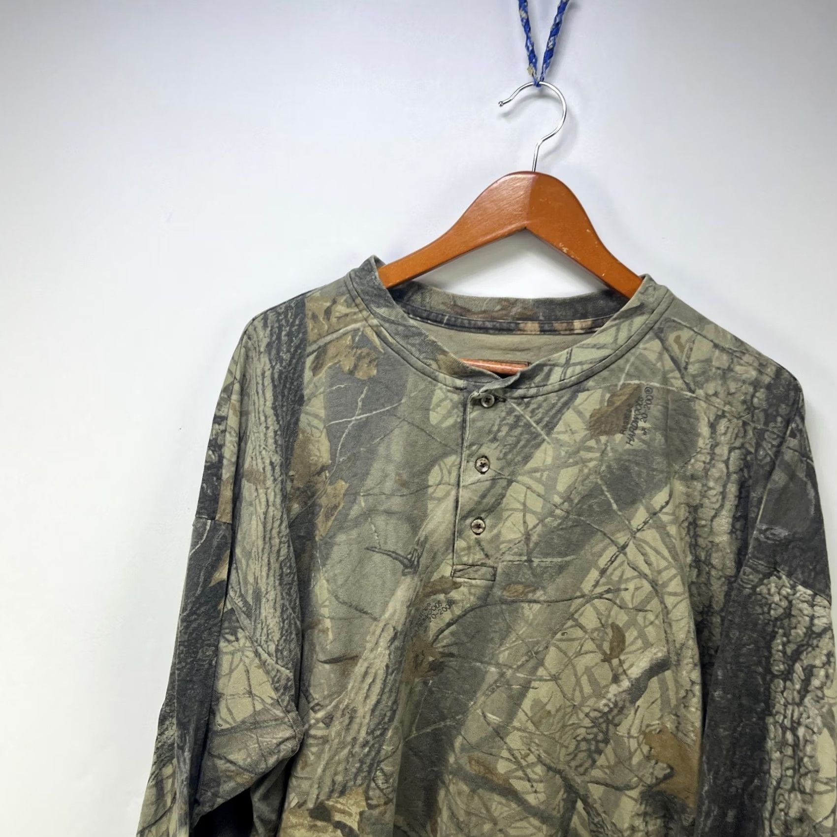 Realtree VINTAGE Realtree Camo Henley Long Sleeve Shirt 2XL 3XL Realtree Mens Camouflage Cotton Green Long Sleeve Shirt Men 2XL 3XL Size US XXL / EU 58 / 5 - 2 Thumbnail