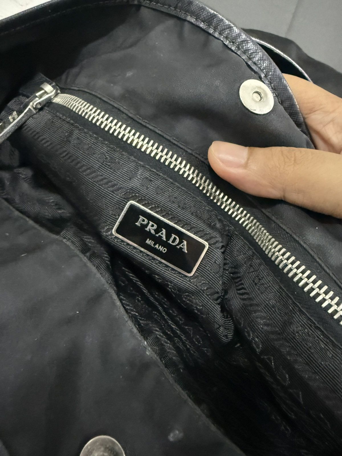 Prada Vintage Prada Black Medium Robot Tote Bag Size ONE SIZE - 11 Thumbnail