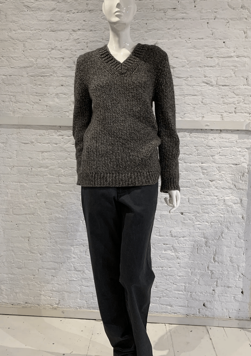 Maison Margiela Maison Martin Margiela 90s Miss Deanna V-neck Knit Sweater Size L / US 10 / IT 46 - 1 Thumbnail