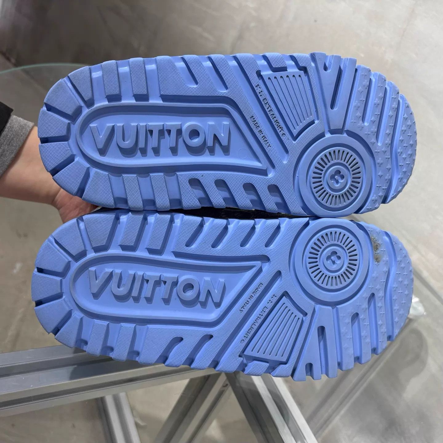 Louis Vuitton LV Petite Malle blue white UK2 36 Size US 5.5 / IT 35.5 - 7 Thumbnail