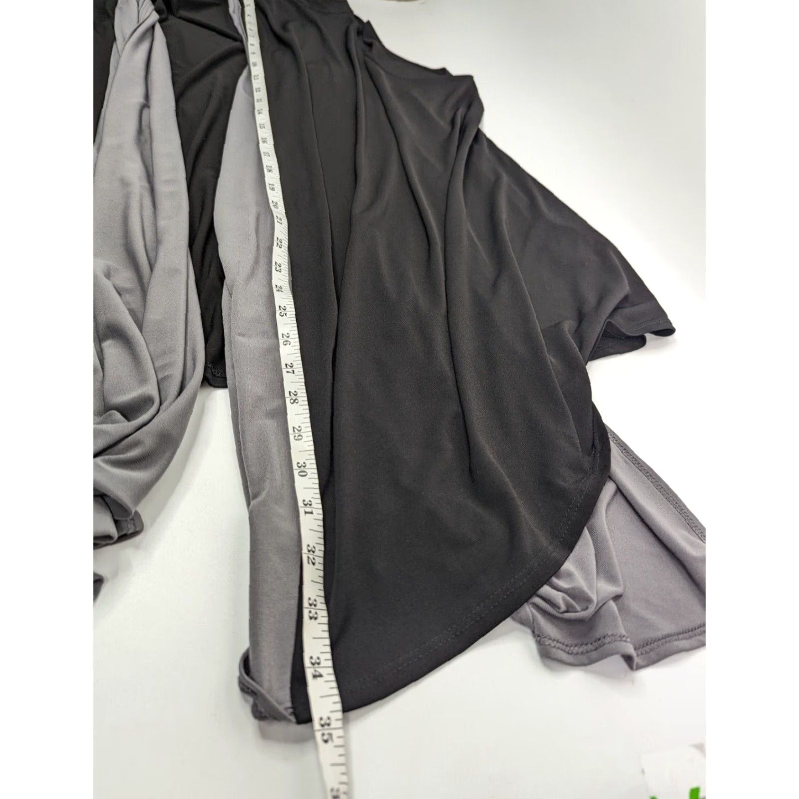 Vintage Susan Graver Cardigan Womens 2X Sleeveless V-Neck Black Grey Open Front Knit Sweater Casual Workwear Night Party (All Seasons) US Size XXL / US 16-18 / IT 52-54 - 4 Thumbnail