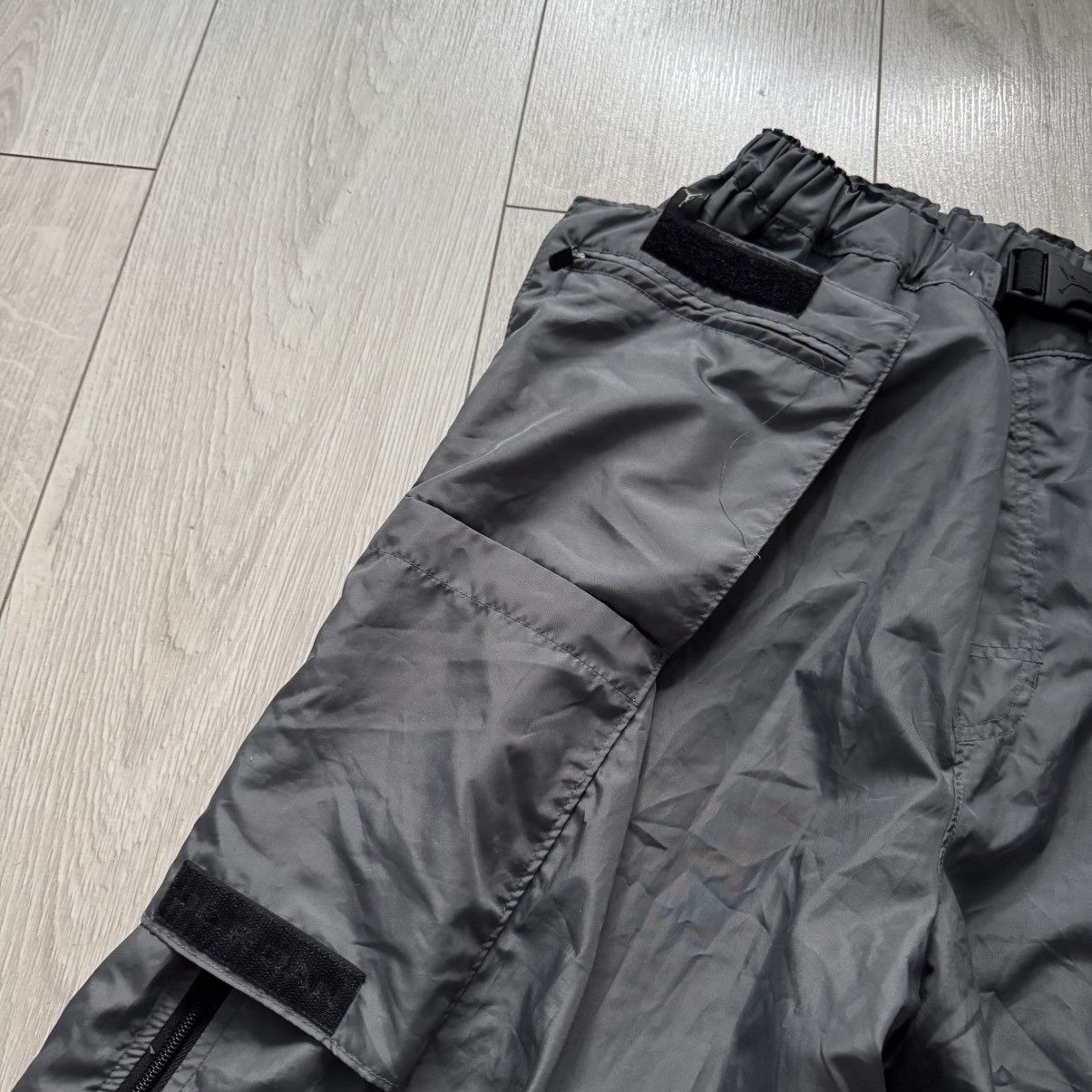 Nike Vintage nike track pants y2k gorpcore sweatpants parachute Size US 32 / EU 48 - 6 Thumbnail