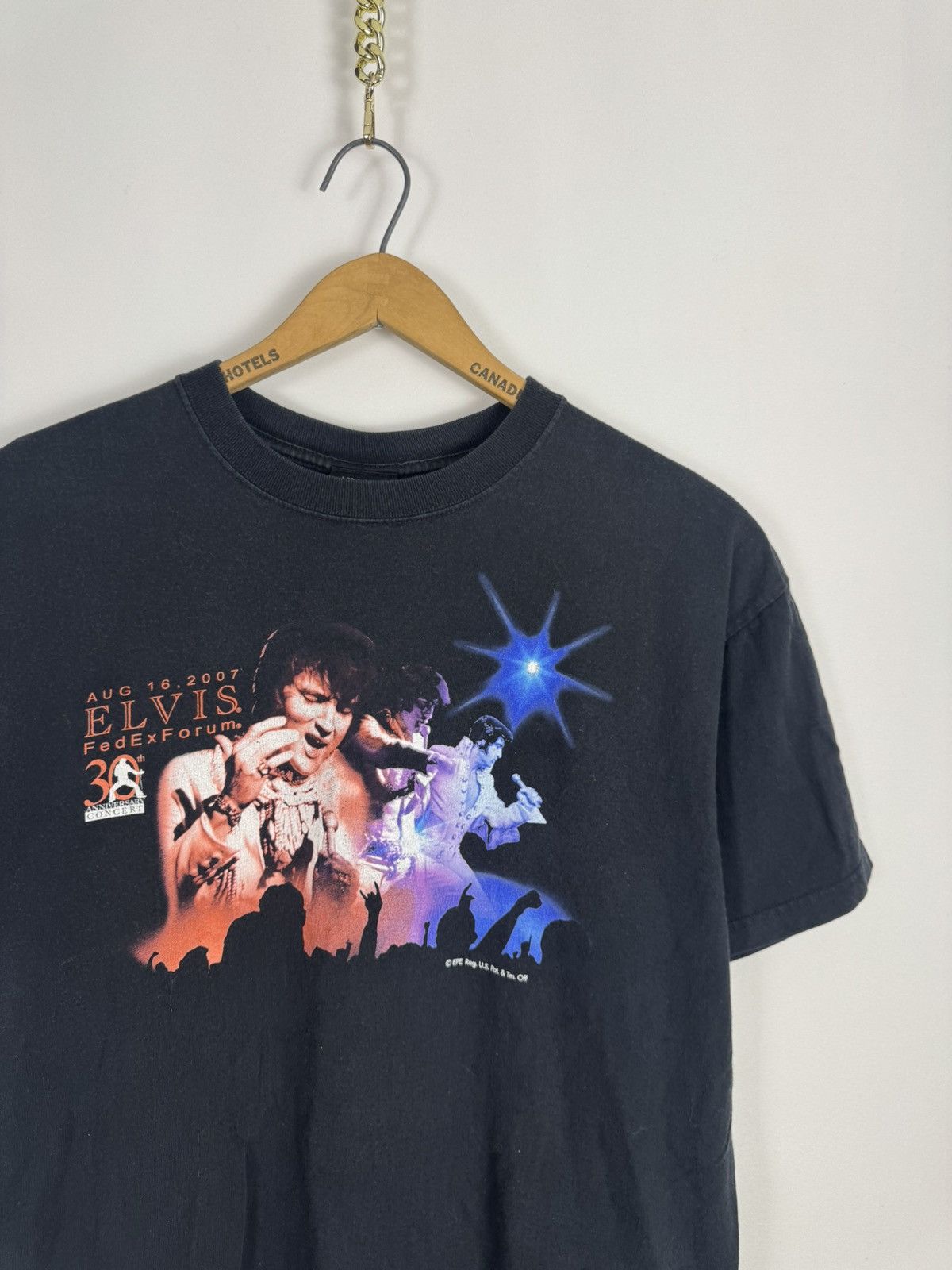Anvil 2000s Elvis Graphic Shirt 30th Anniversary Size US L / EU 52-54 / 3 - 4 Thumbnail