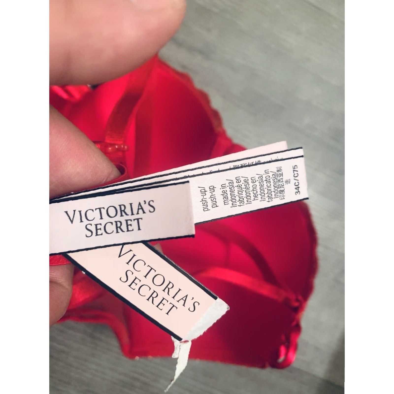 Victoria's Secret VINTAGE? Victoria's Secret PINK Pushup Bra 34C Red Womens Underwired Cup C 34 Supportive Lift Size ONE SIZE - 6 Thumbnail