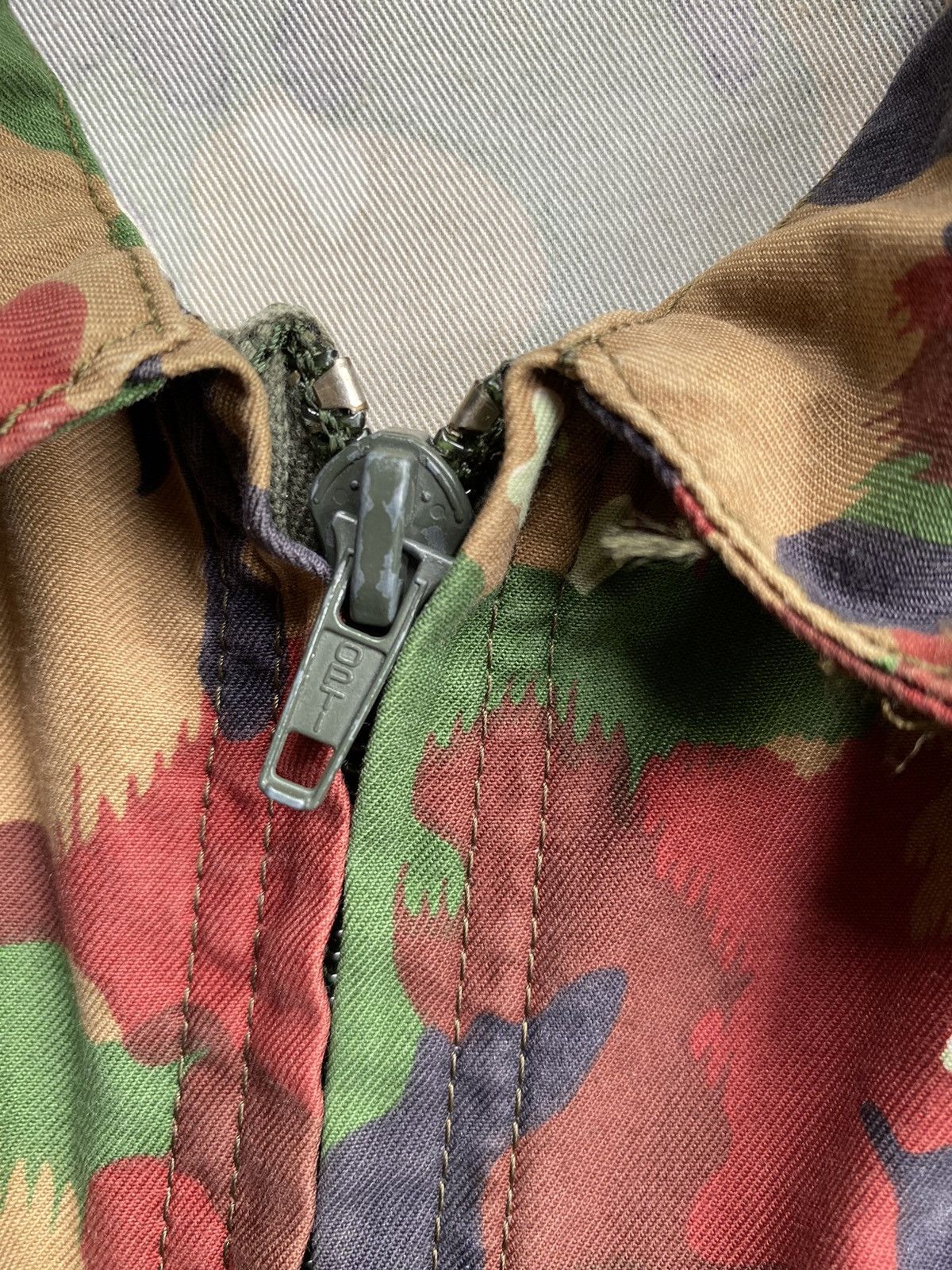 Other Tactical Swiss Military Alpenflage M83 Camo Combat Jacket Size US L / EU 52-54 / 3 - 10 Thumbnail