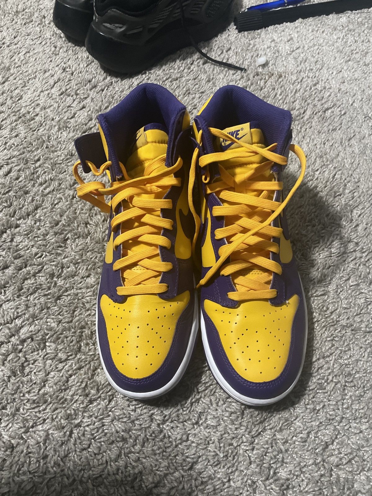 NBA × Nike Nike Dunk High Lakers Size 11 Size US 11 / EU 44 - 1 Thumbnail