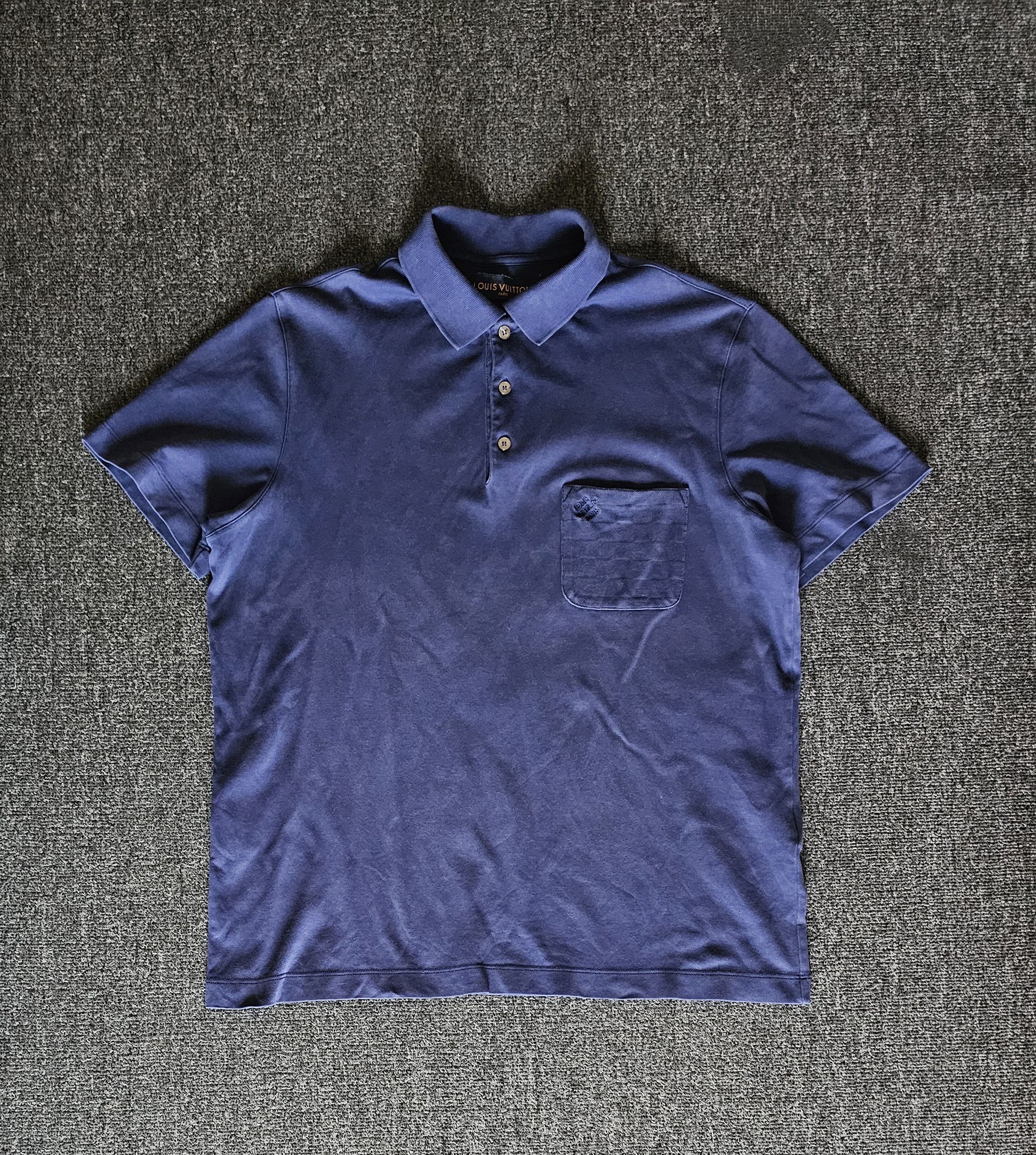 Louis Vuitton Louis Vuitton Men's Blue Polo Shirt Size M Size US M / EU 48-50 / 2 - 1 Thumbnail