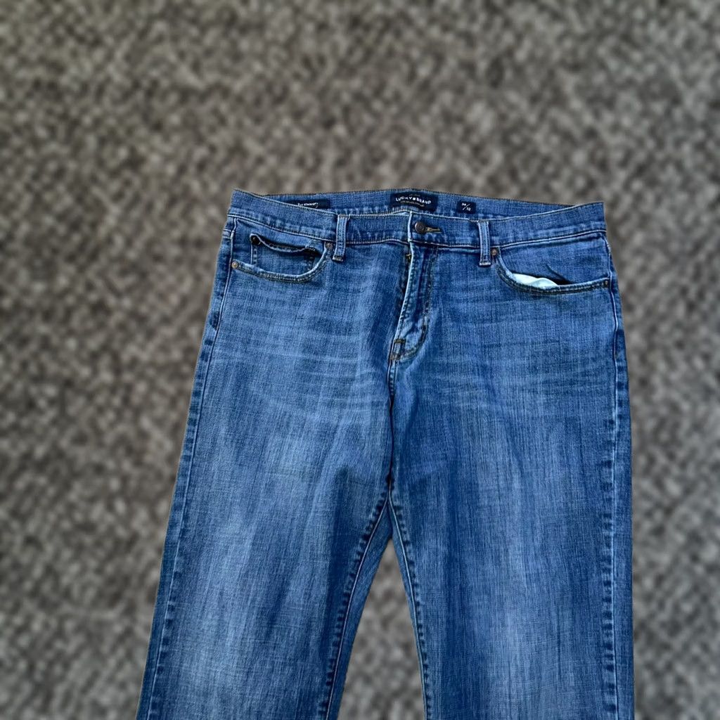 Lucky Brand Lucky Brand 221 Jeans Men's 38x32 Straight Denim Blue 5-Pocket Regular Stretch Size US 38 / EU 54 - 1 Thumbnail