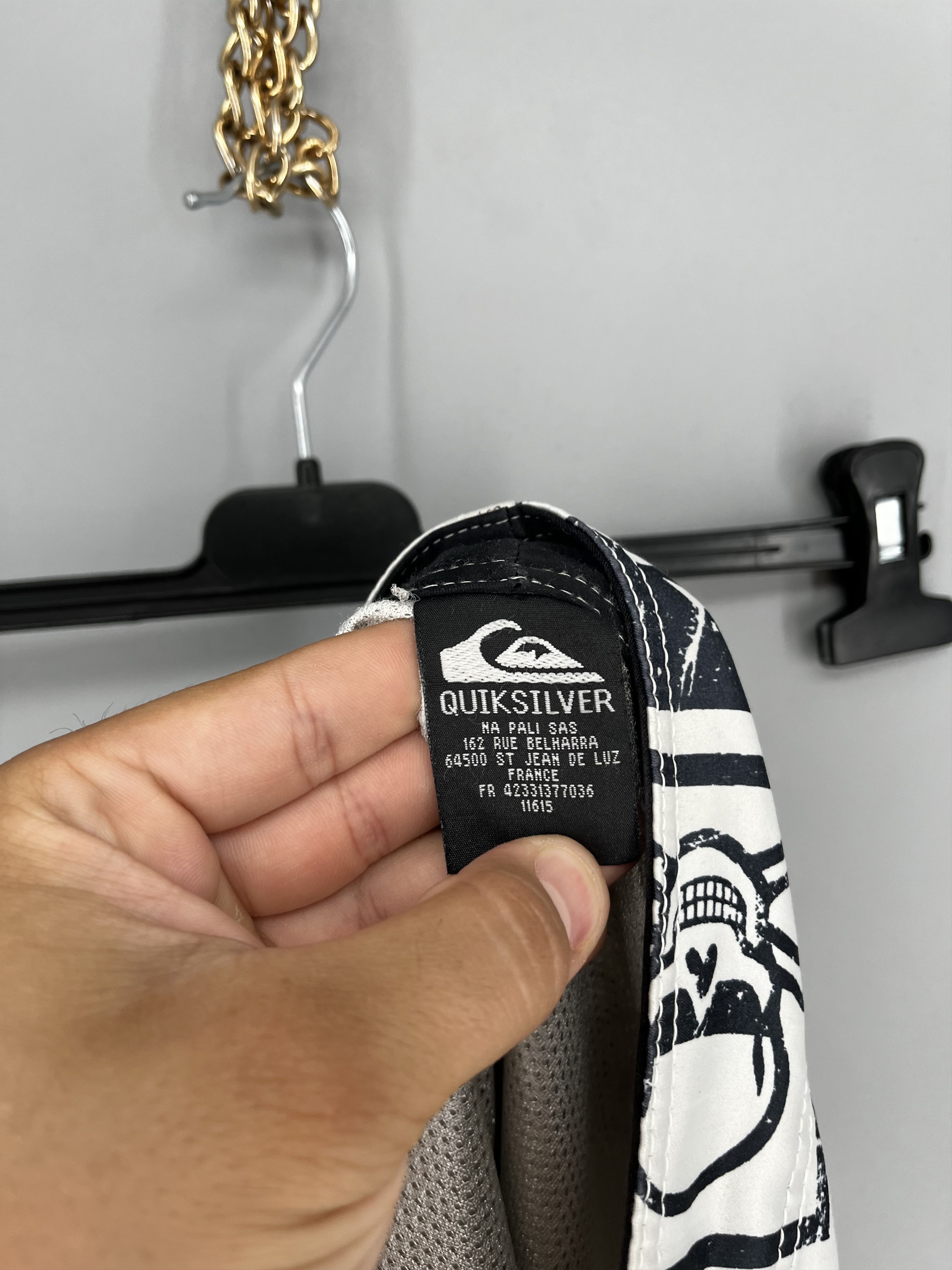 Quiksilver Vintage Quiksilver Shorts Big Logo Y2K Style 90s Surfing Size US 32 / EU 48 - 12 Thumbnail