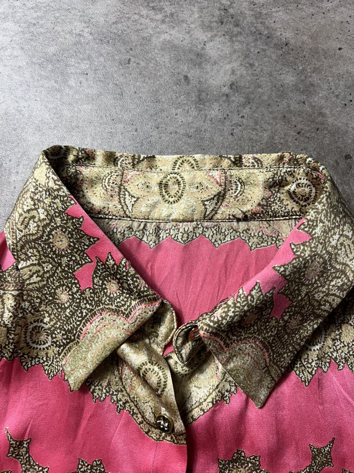 Roberto Cavalli Vintage Roberto Cavalli Silk Button Up Shirt Size S / US 4 / IT 40 - 5 Thumbnail
