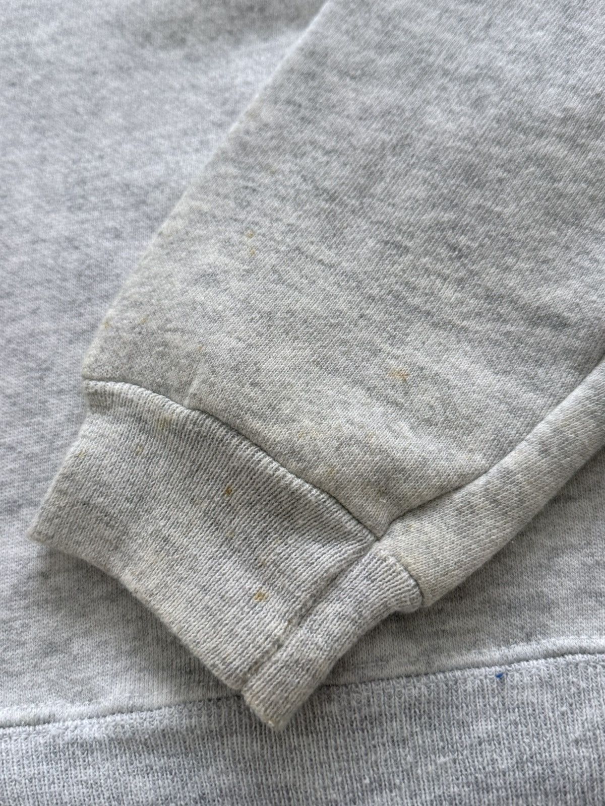 Vintage Vintage 90s Leonardo DiCaprio Sweatshirt Size US M / EU 48-50 / 2 - 13 Thumbnail