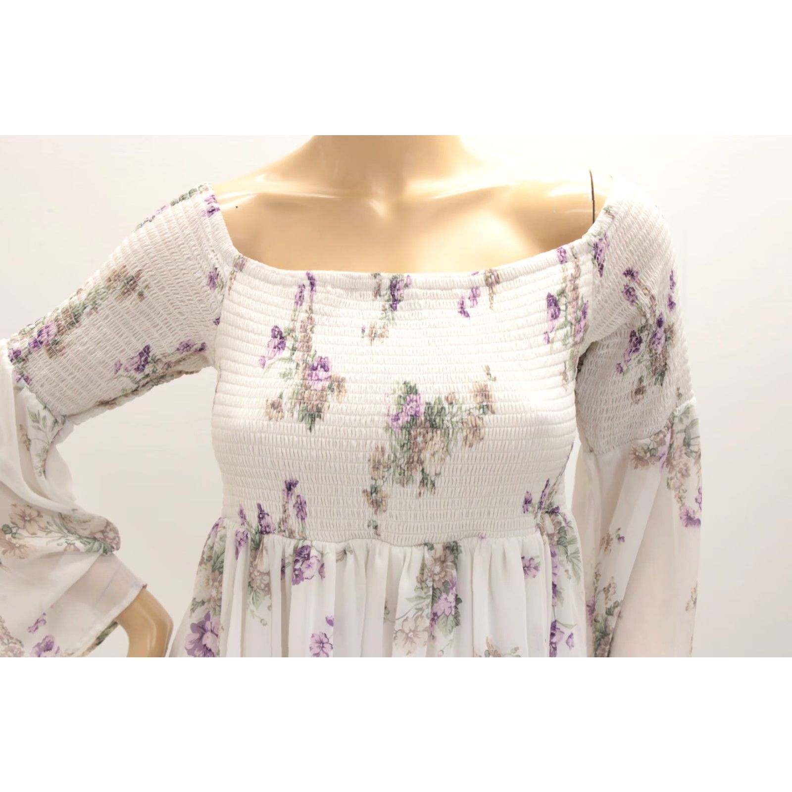 Torrid Torrid Dress Women’s 1X Midi White Chiffon Smocked Floral Bell Sleeves Lined Size XL / US 12-14 / IT 48-50 - 5 Thumbnail